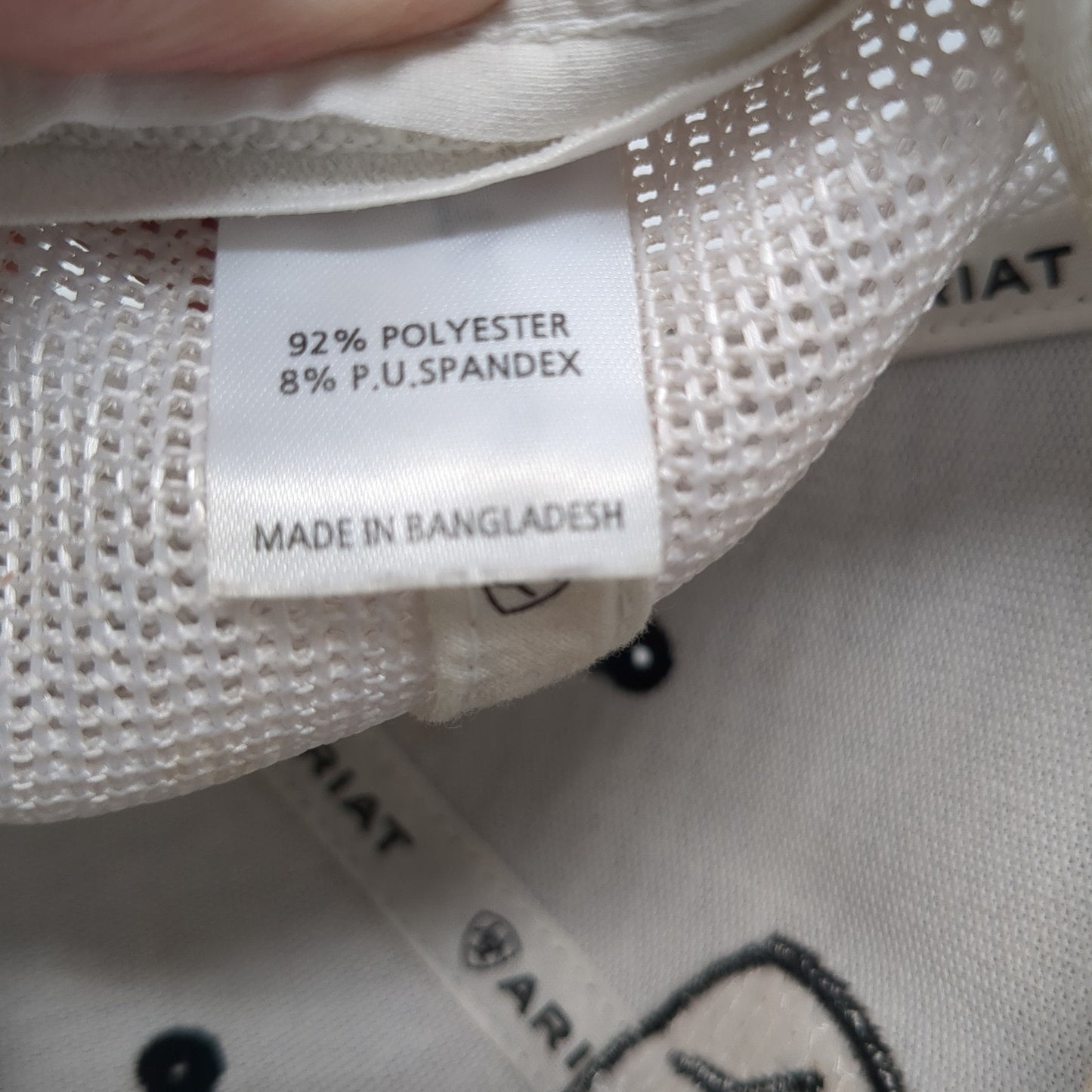 Ariat Snapback Trucker Hat Gray OS Adjustable 110 Flexfit Mesh Back Yupoong