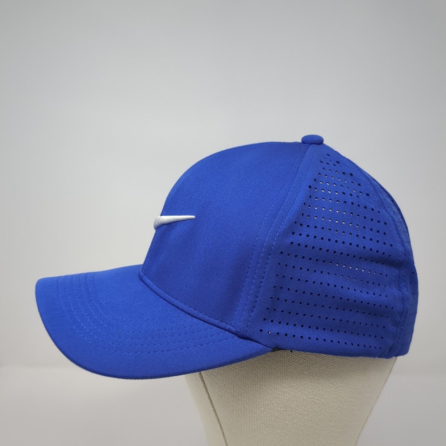 Nike Golf Fitted Hat Blue Large Embroidered Swoosh Laser Cut 6 Panel