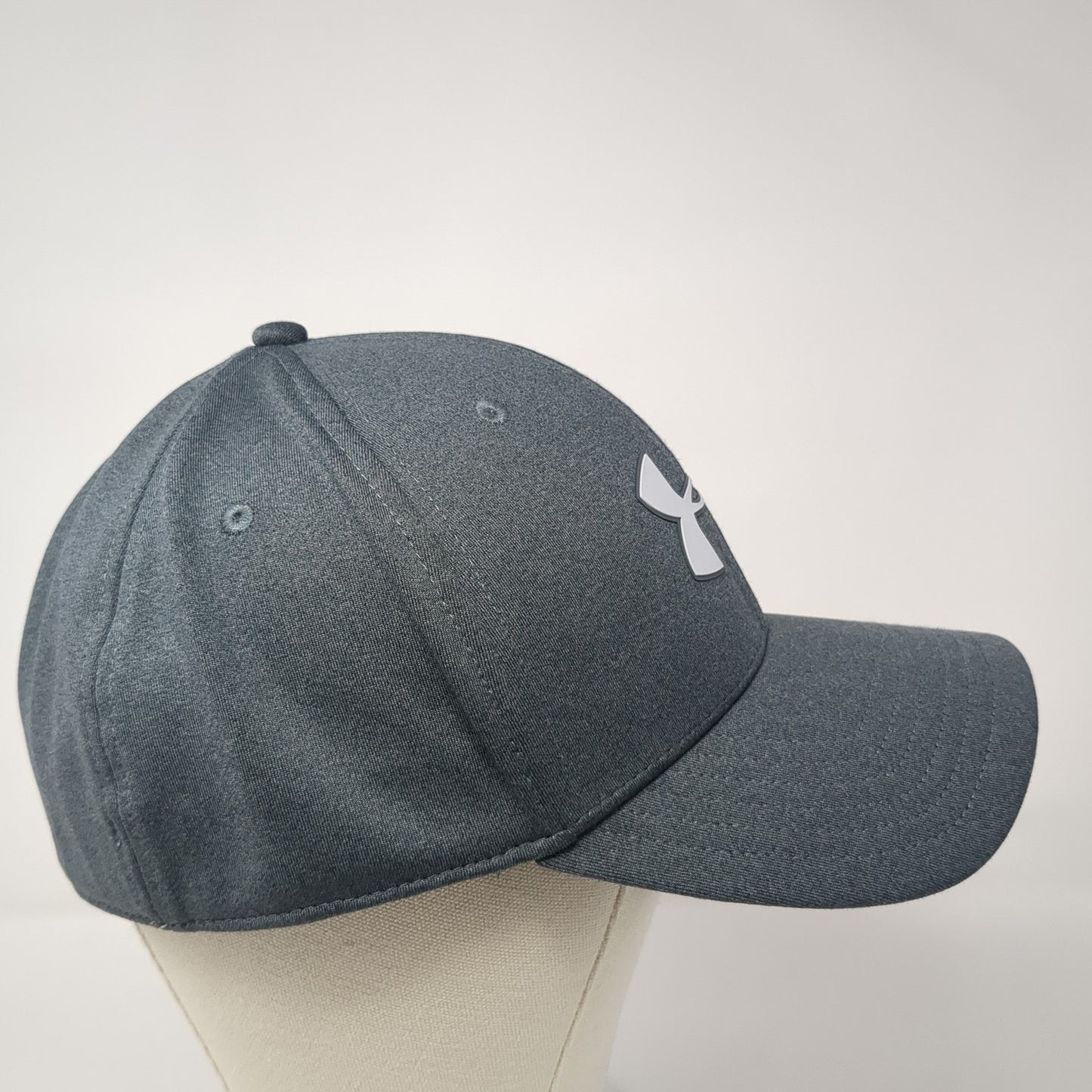 Under Armour Logo Fitted Hat Gray XL Spell Out Iso-Chill Vent Holes