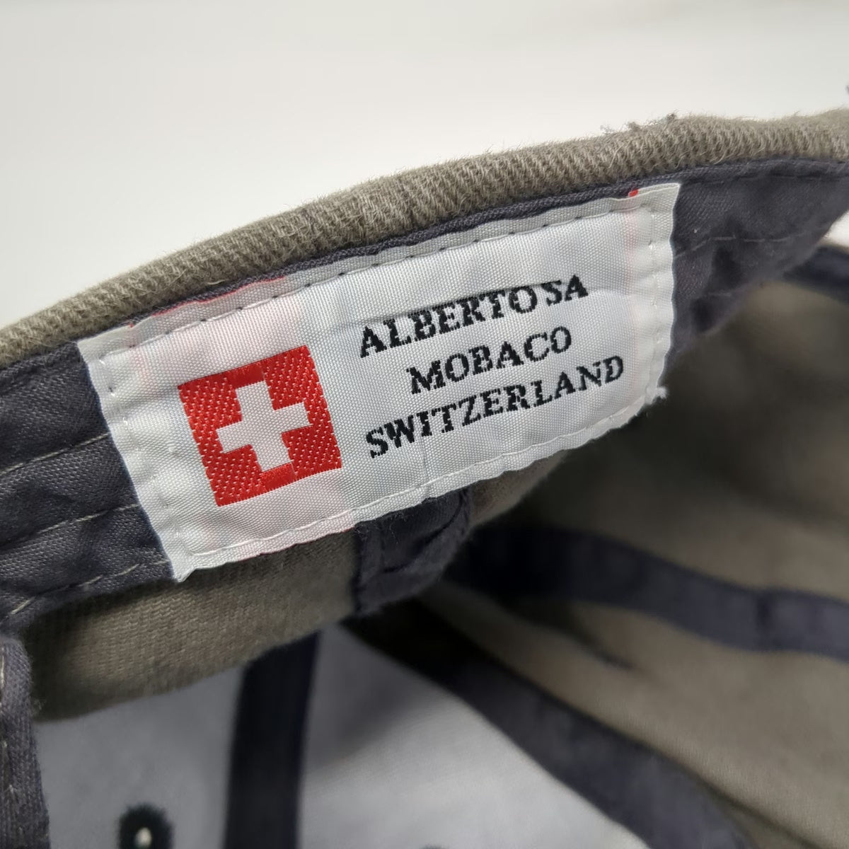 Alberto SA Switzerland Swiss Flag Gray Hat One Size Baseball Cap Slideback