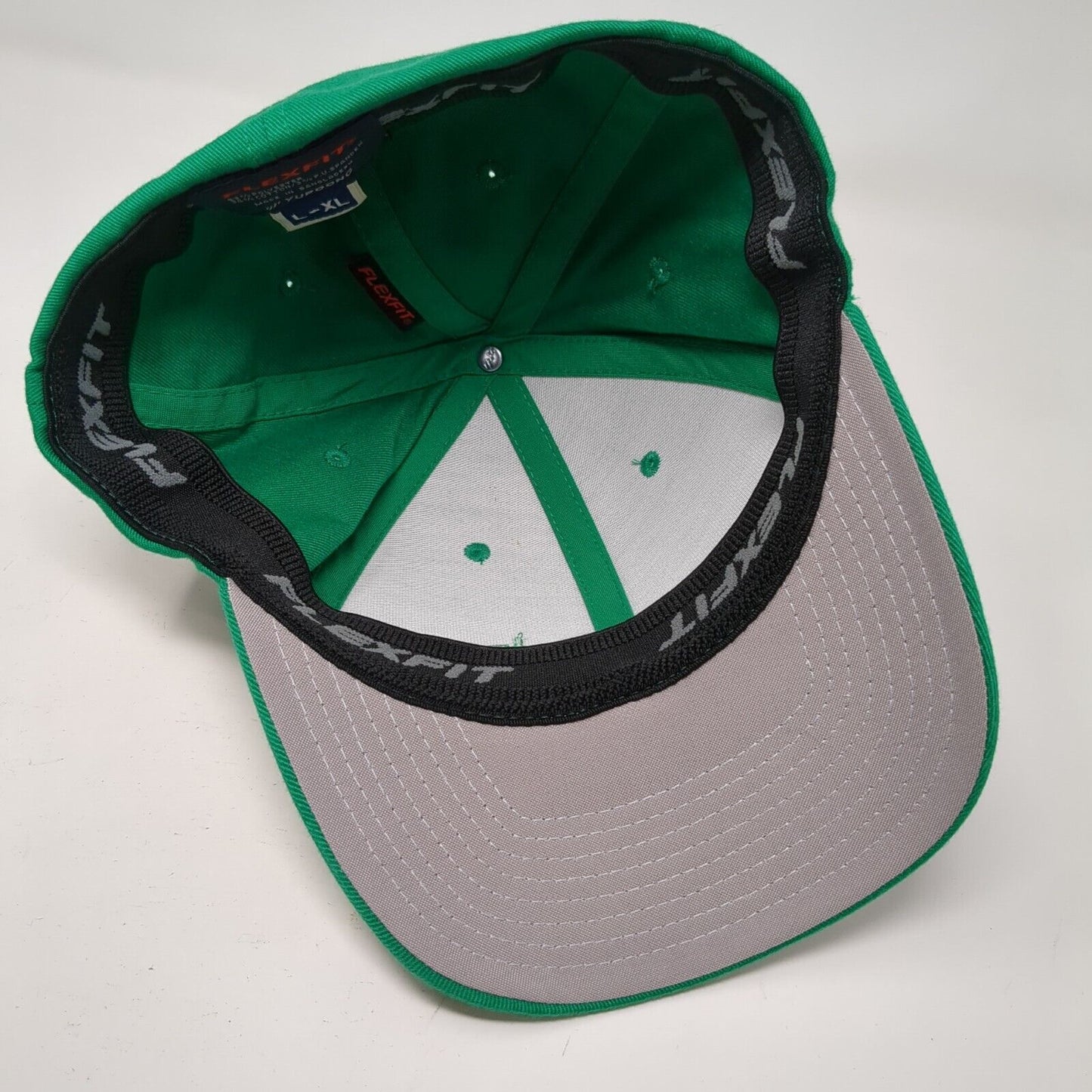 APC Fitted Hat Green L/XL Flexfit Embroidered Patriotic 6 Panel Yupoong