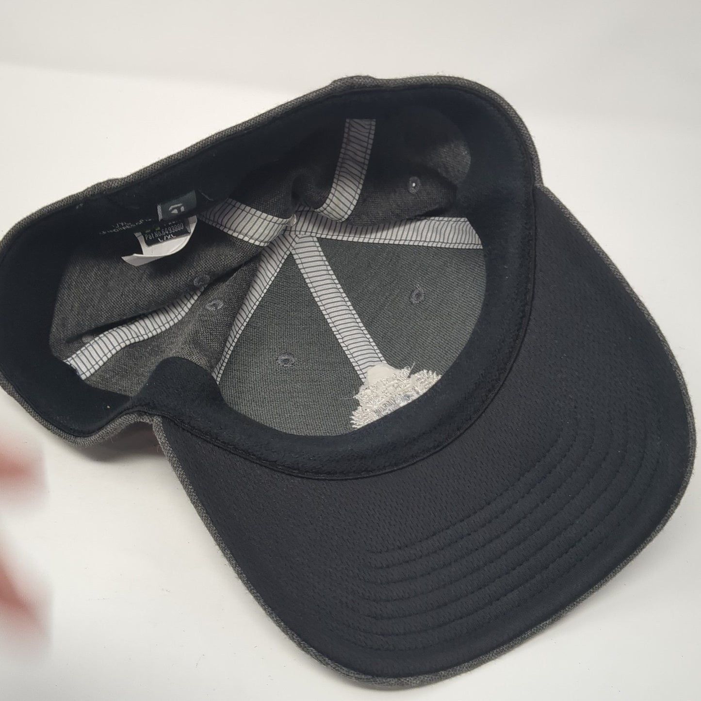 Canyon Crest Fitted Baseball Cap Gray XL Lightweight Embroidered TaylorMade