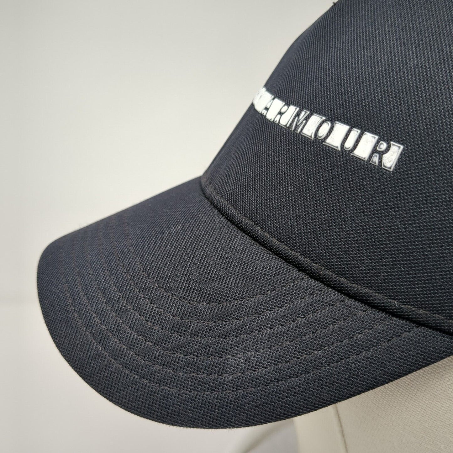 Under Armour Slideback Hat Black One Size Adjustable Classic Fit 6 Panel