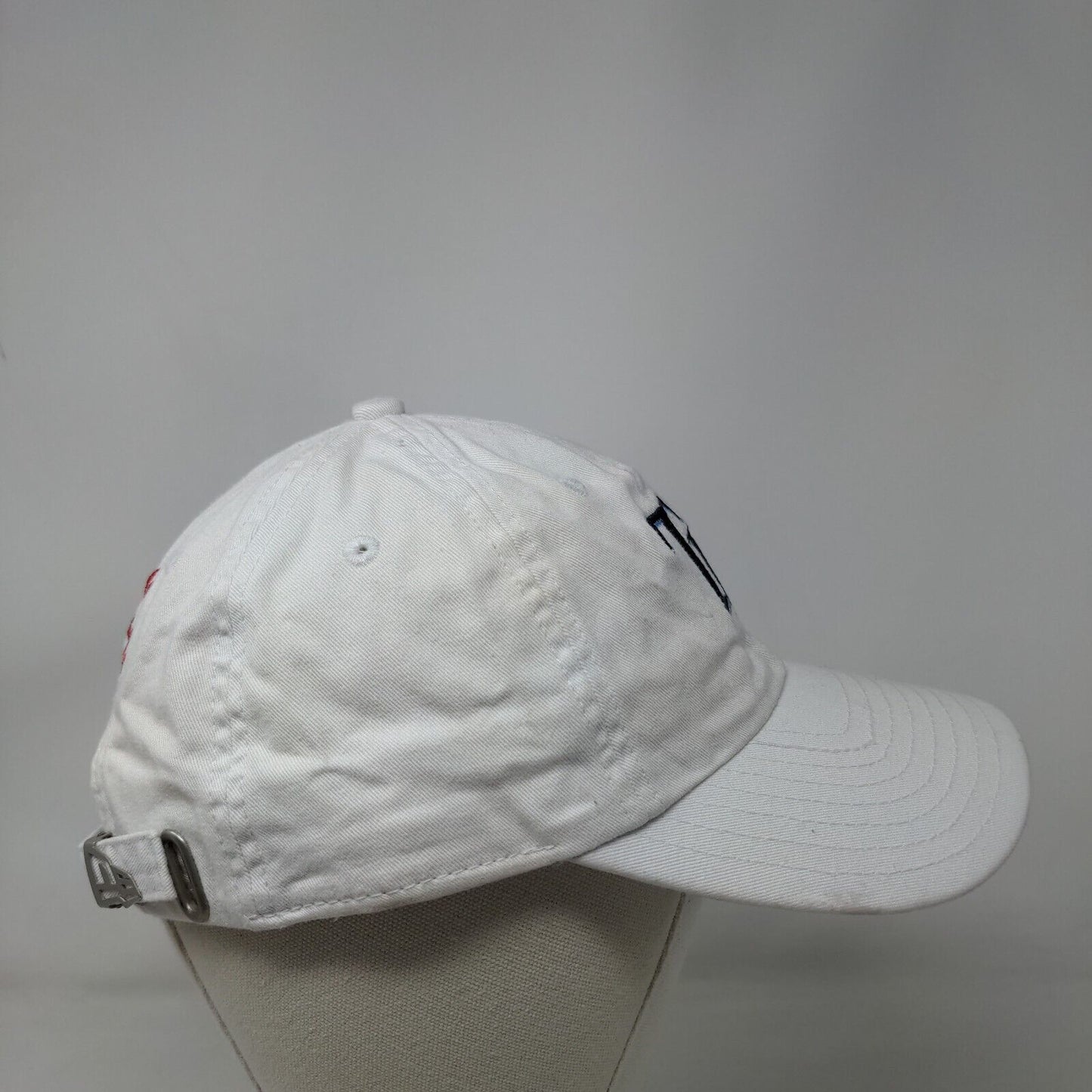 Tampa Bay Rays Slideback Hat White OSFA Embroidered 620 WDAE MLB Embroidered