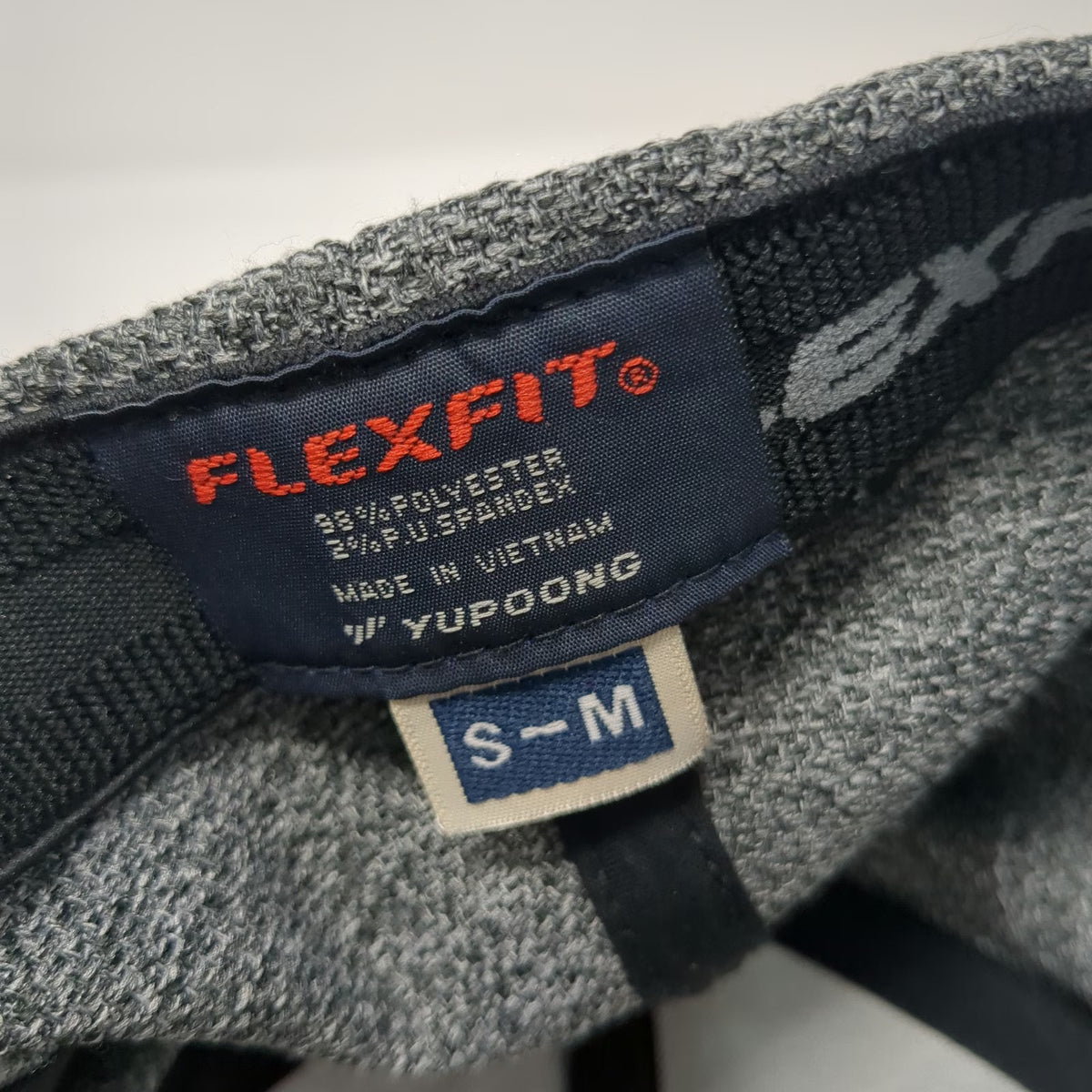 Flexfit Baseball Cap Gray M Silver Mtn Mountain Graphic Embroidered Hat