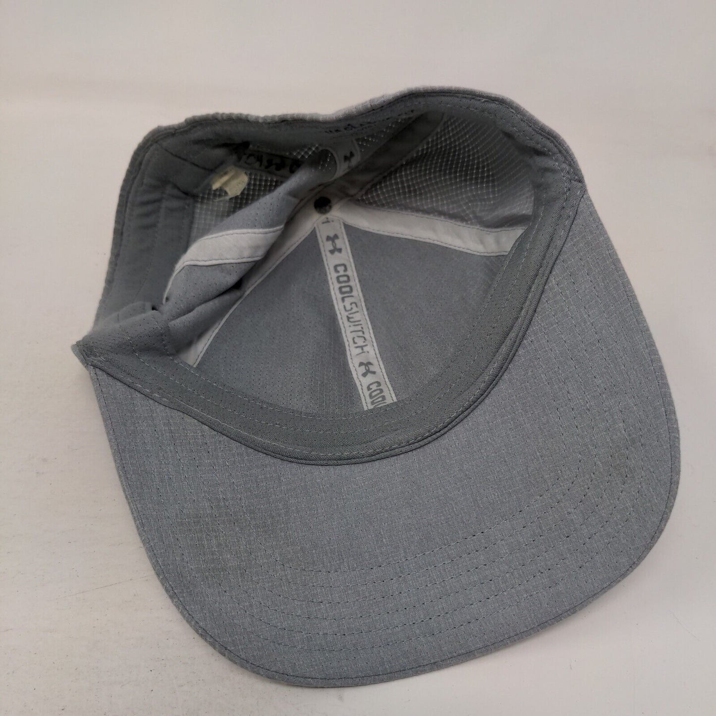 Under Armour Fitted Hat Gray L/XL Classic Fit Lightweight Cool Switch