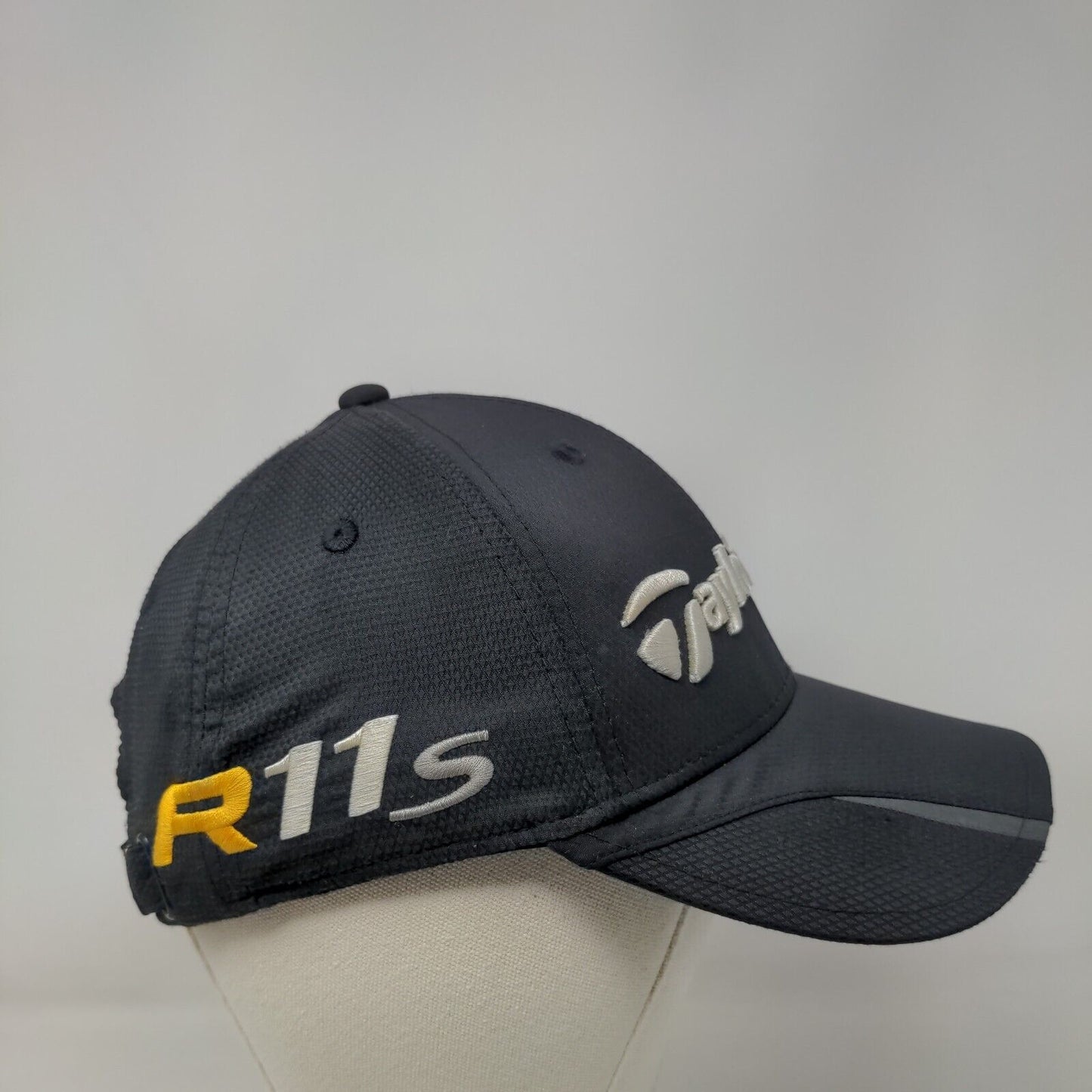 TaylorMade R11S Slideback Hat Black OSFA Adjustable Embroidered