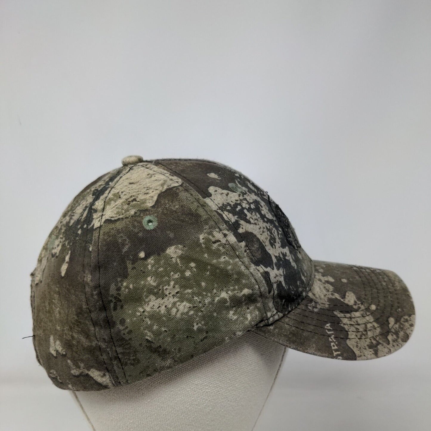 Bass Pro Shops Snapback Hat Camouflage One Size Embroidered Gone Fishing