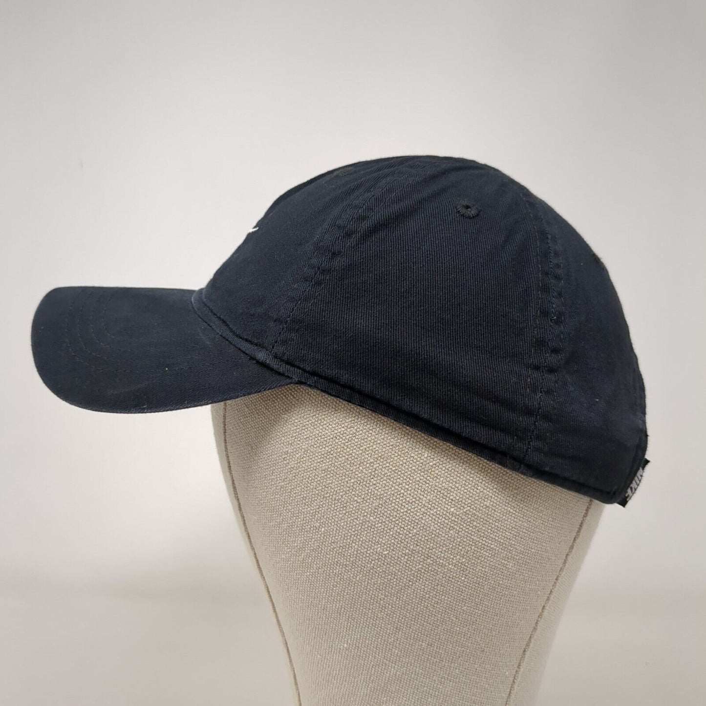 Nike Strapback Hat Blue 4-7 Adjustable Embroidered Swoosh 6 Panel