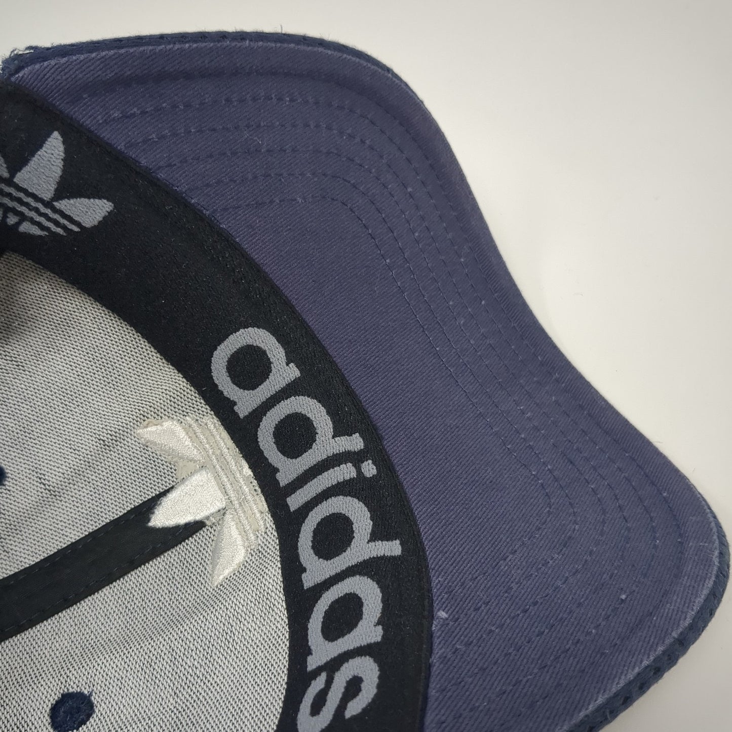 Adidas Trefoil Fitted Hat Medium Embroidered Logo A-Flex Stretch Solid