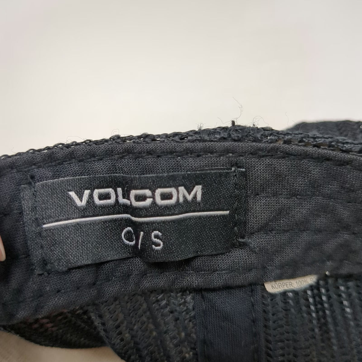 Volcom Trucker Hat Black One Size Skull Graphic Mesh Back Flat Brim Snapback