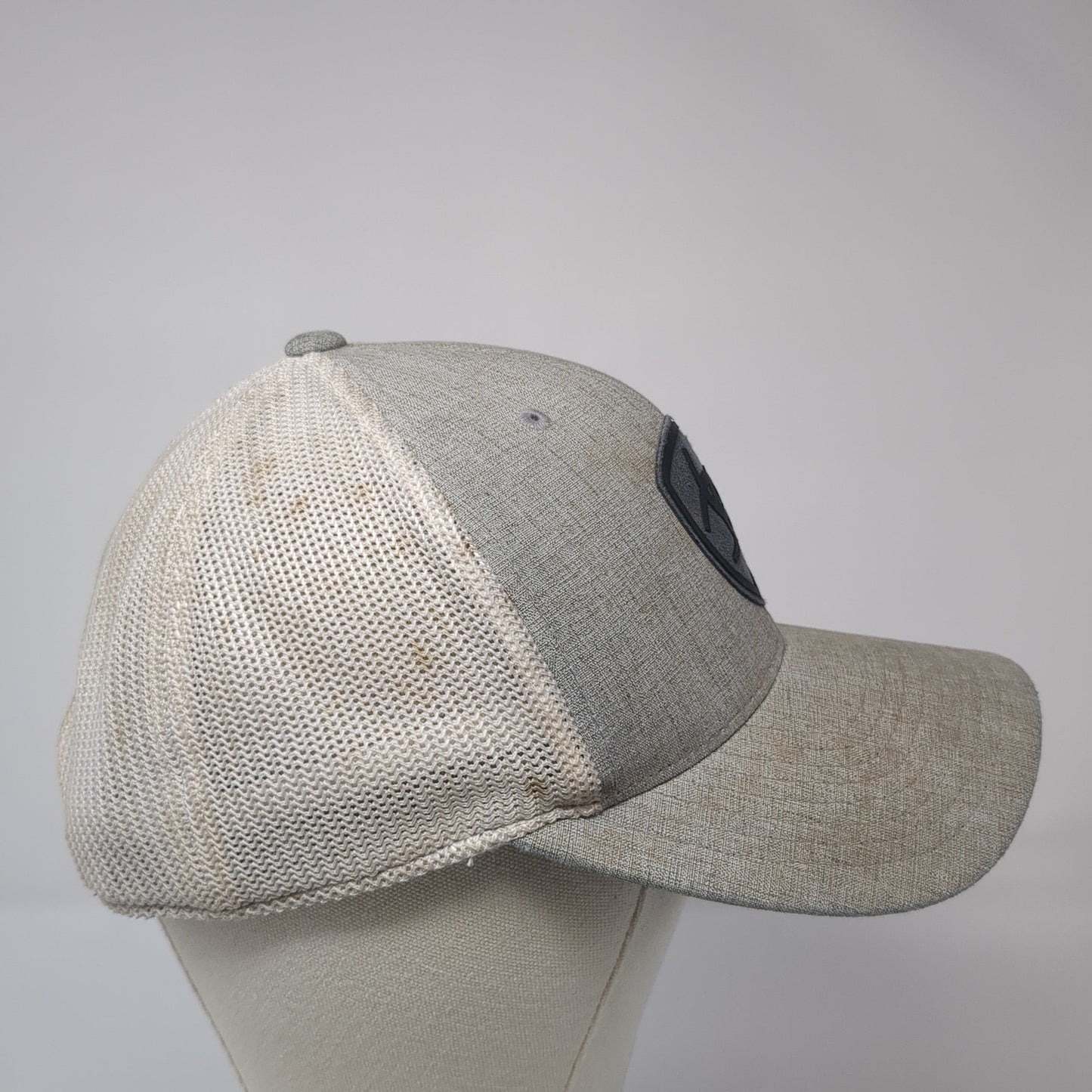 Ariat Logo Patch Snapback Trucker Hat Gray One Size Mesh Back Flexfit