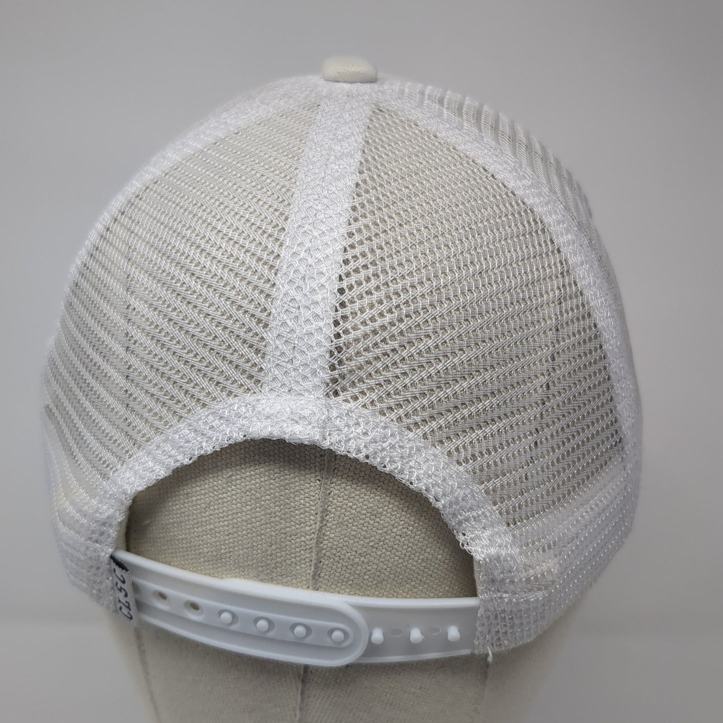 Play To Win Snapback Mesh Back Trucker Hat White One Size Adjustable