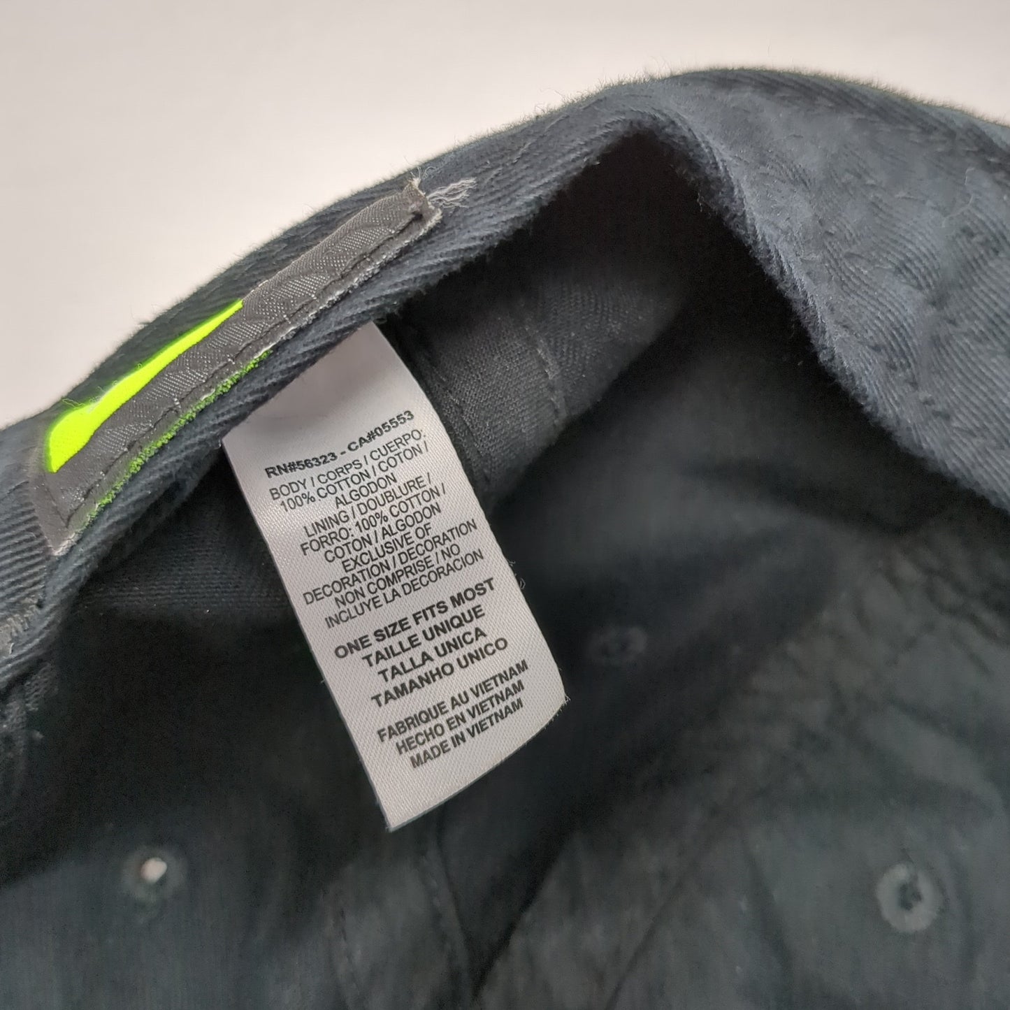 Nike Slideback Baseball Cap Black One Size Adjustable Embroidered Heritage86