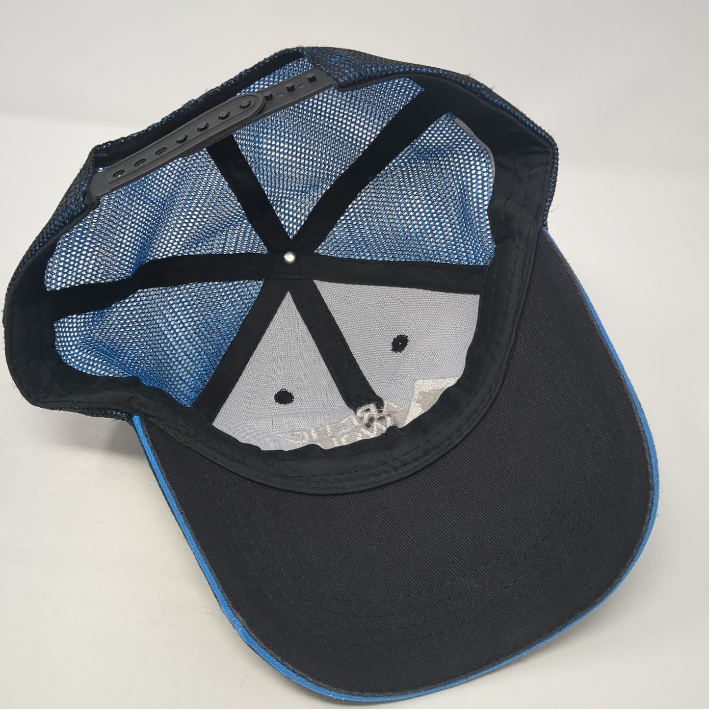 Arctic Wolf Racing 06/60 Snapback Trucker Hat Black One Size Mesh Back