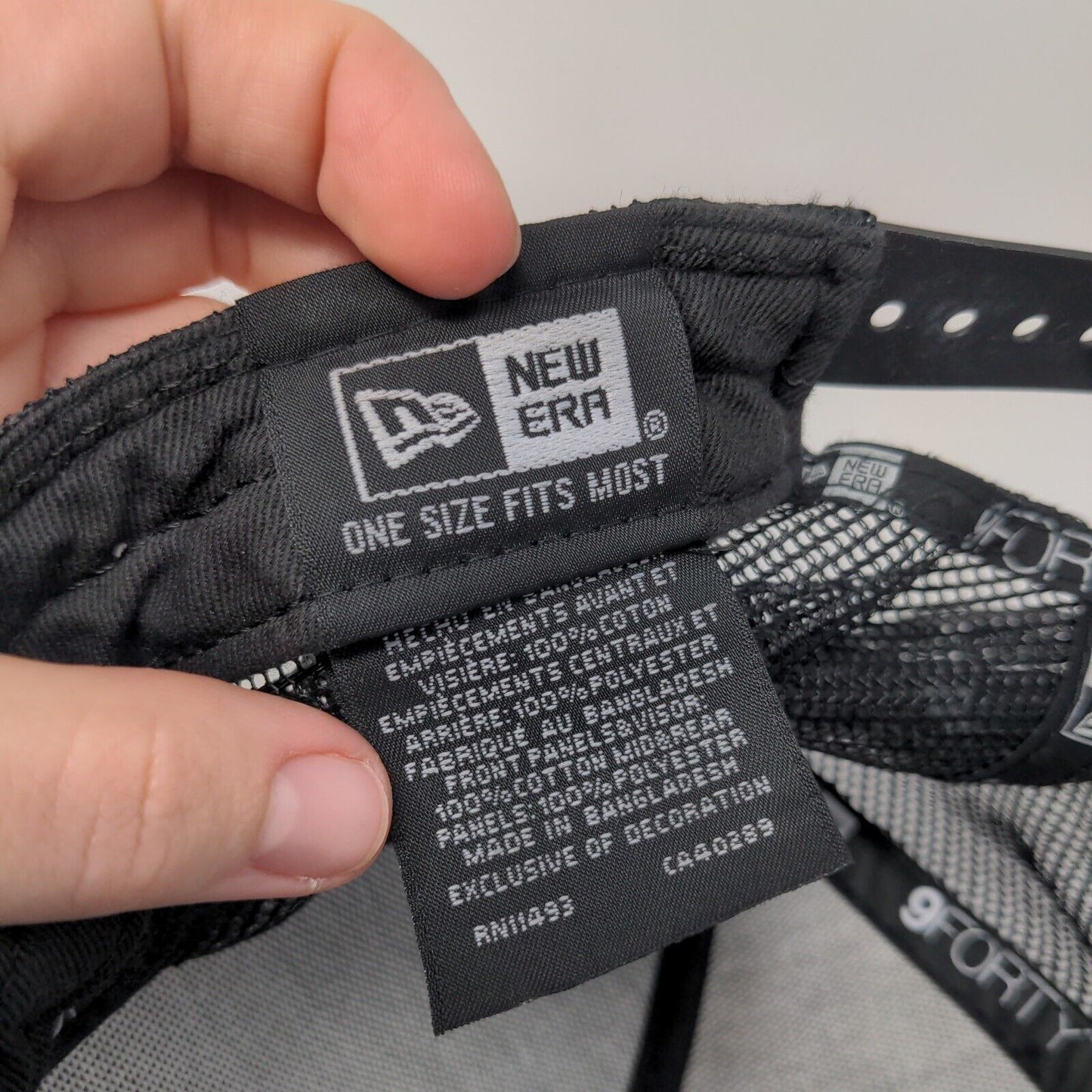 North Shore Lodge Warm Lake ID Snapback Trucker Hat Camouflage OSFM New Era