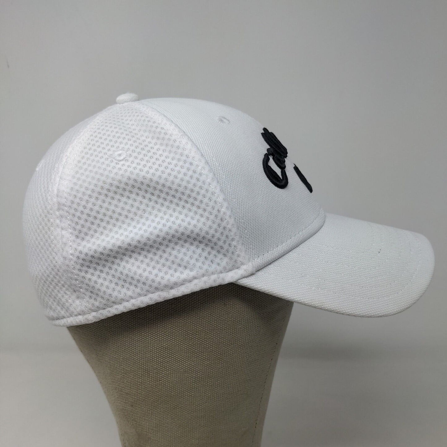 Callaway Men's Fitted Hat White Size S/M Embroidered Odyssey Golf Club Logo