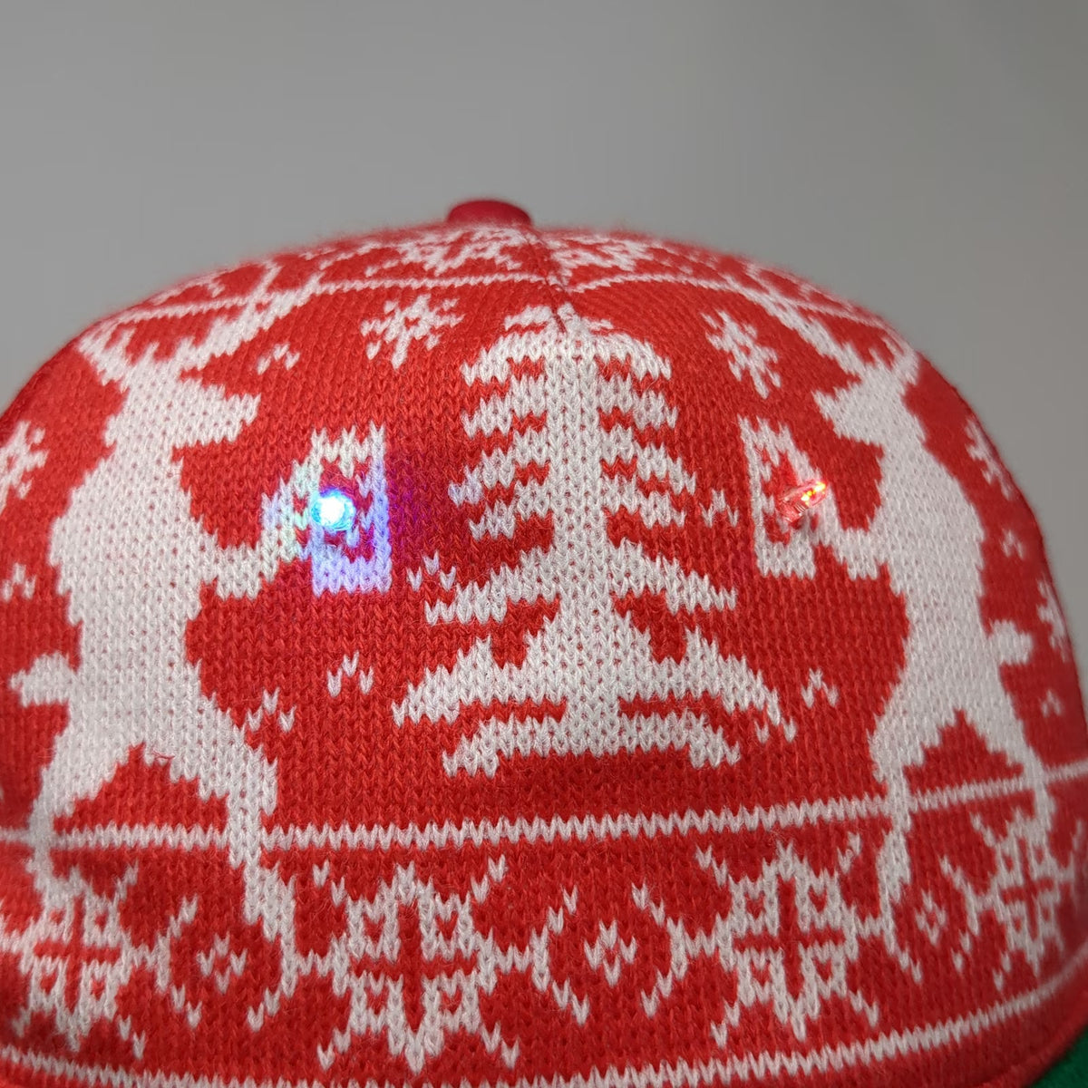 Holiday Time Trucker Hat Red Green OS LED Light Knit Christmas Tree W/Tags