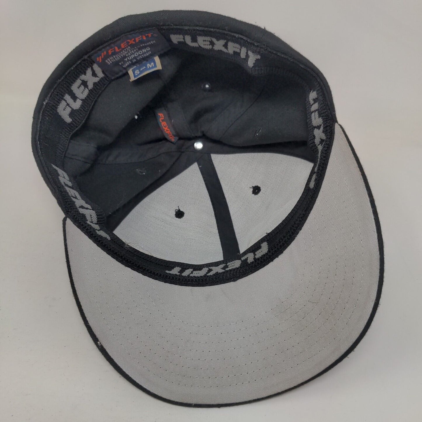 Bassaholics Addicted Fitted Hat Black Small-Medium Embroidered Yupoong
