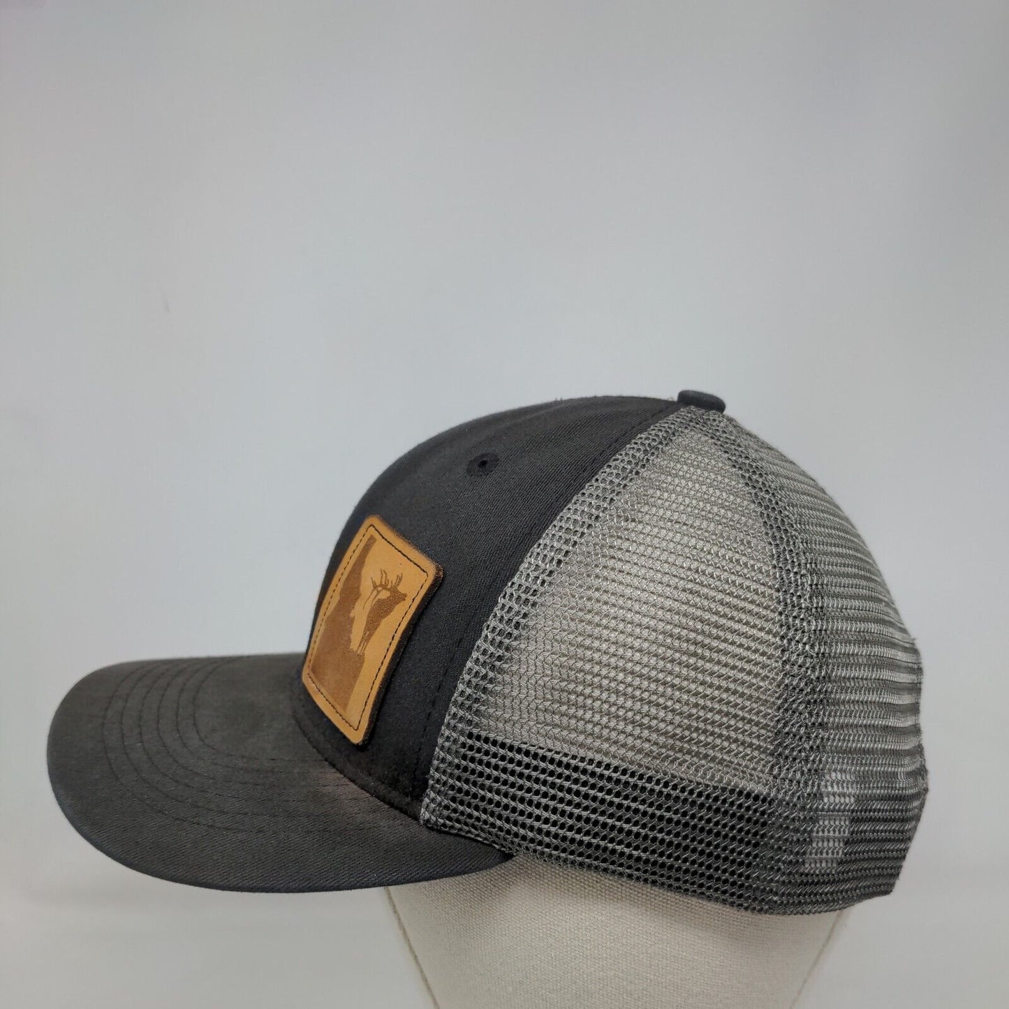 Arcadian Outfitters Snapback Trucker Hat Black OSFA Adjustable Mesh Back 6 Panel