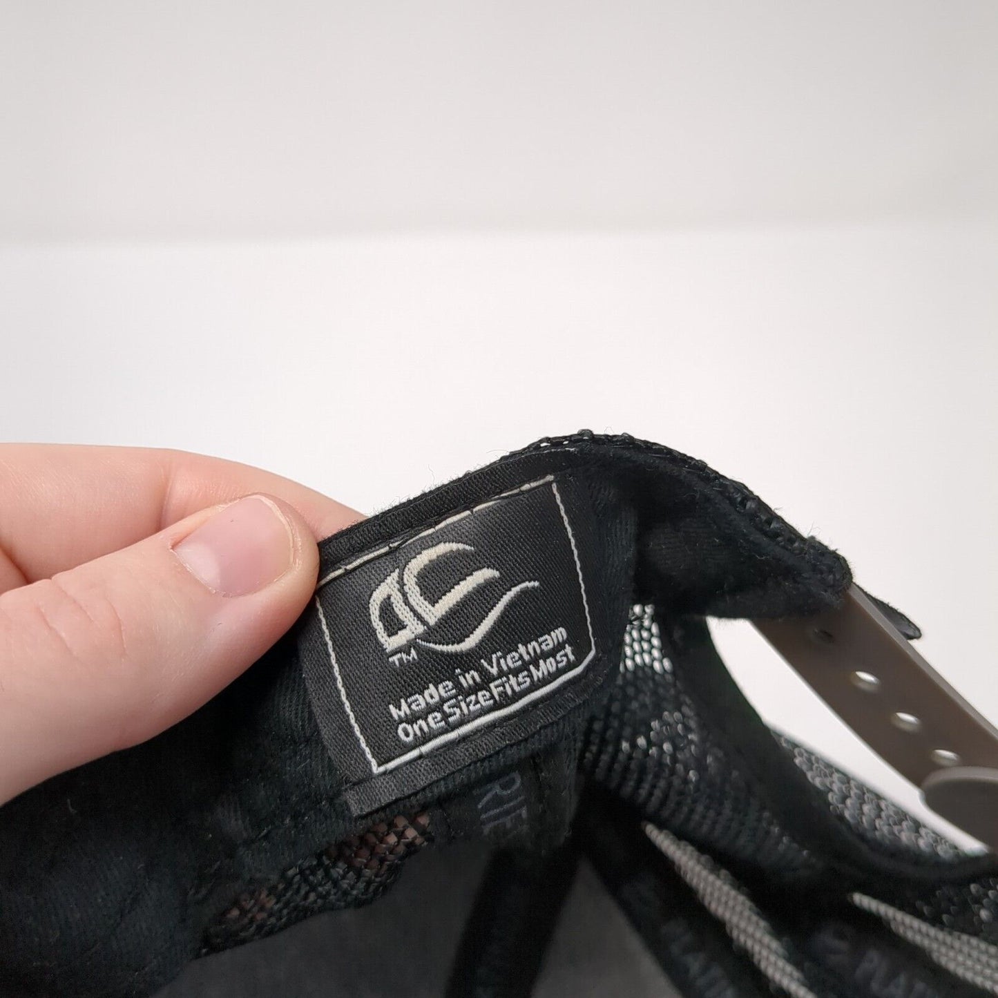 Great Western Recreation Snapback Trucker Hat Gray OS Mesh Back Outdoor Cap