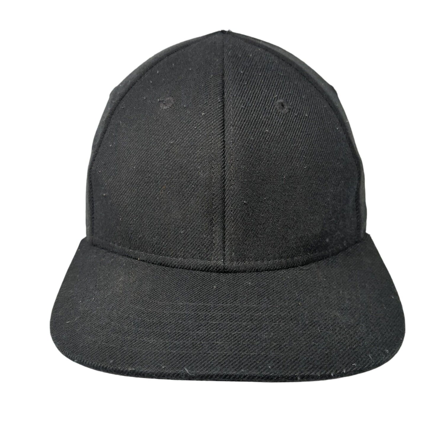 Under Armour Fitted Hat Black S/M Embroidered Vented Holes 6 Panel Blank