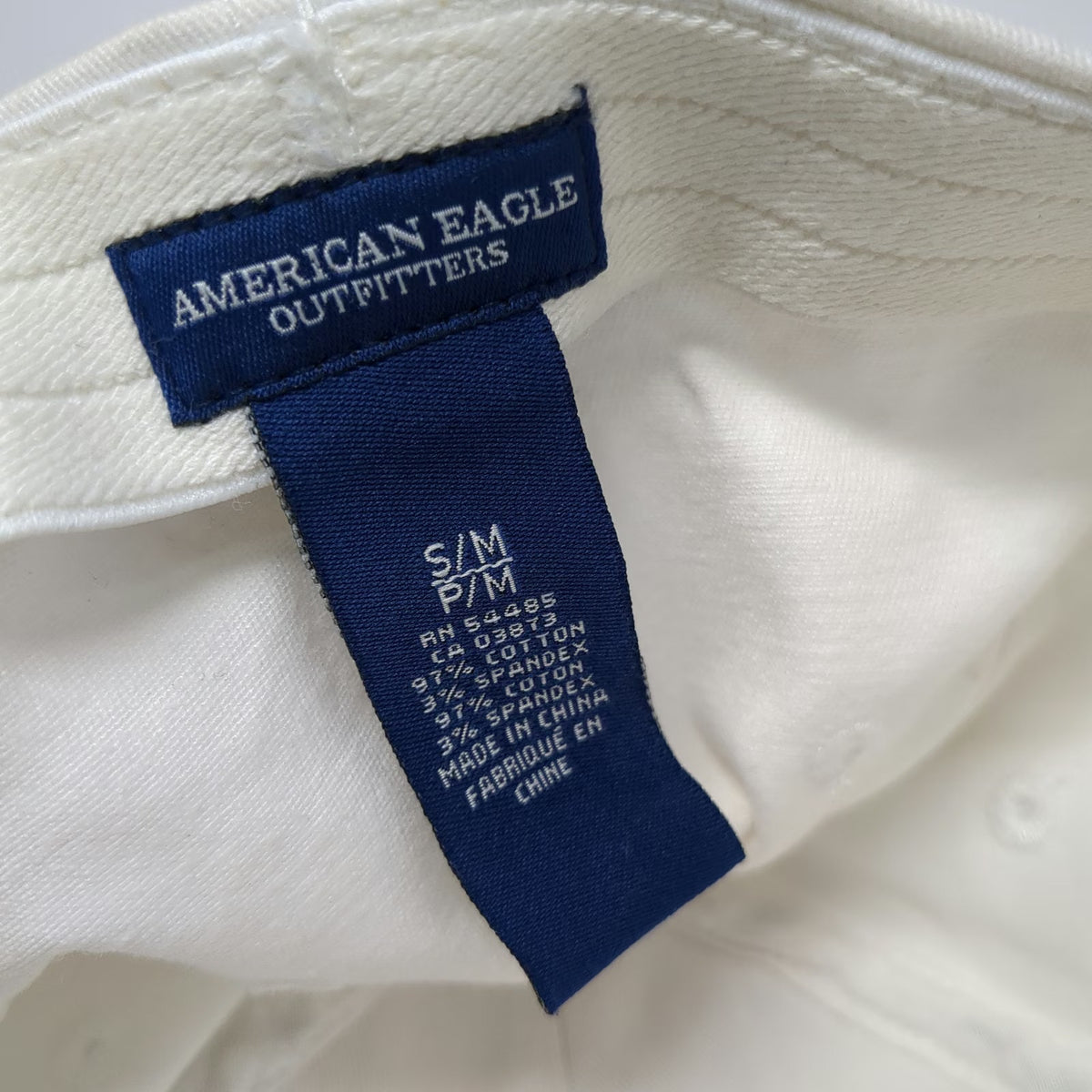 American Eagle 5 Panel White M All Over Print Typography Since 77 Graphic Hat