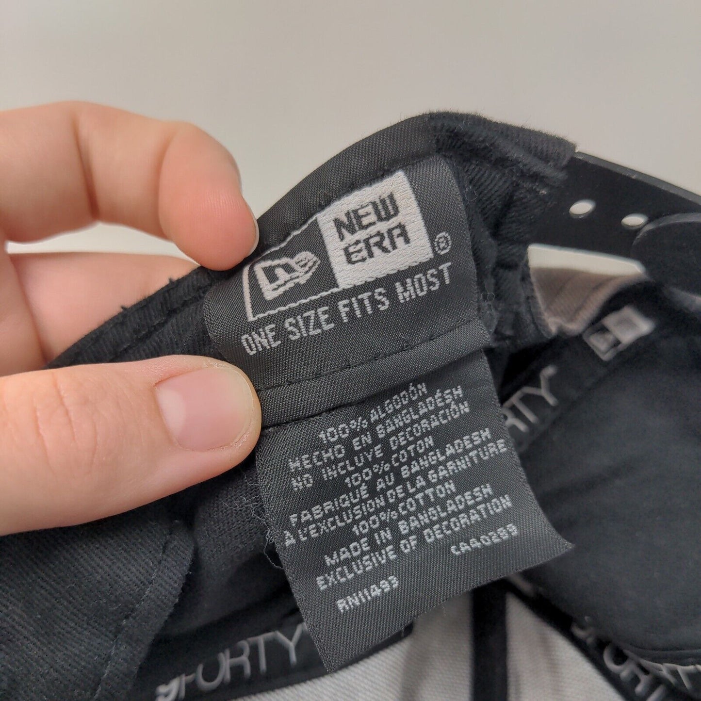 New Era New York Yankees Snapback Hat Black OSFM Embroidered Logo MLB 9Forty