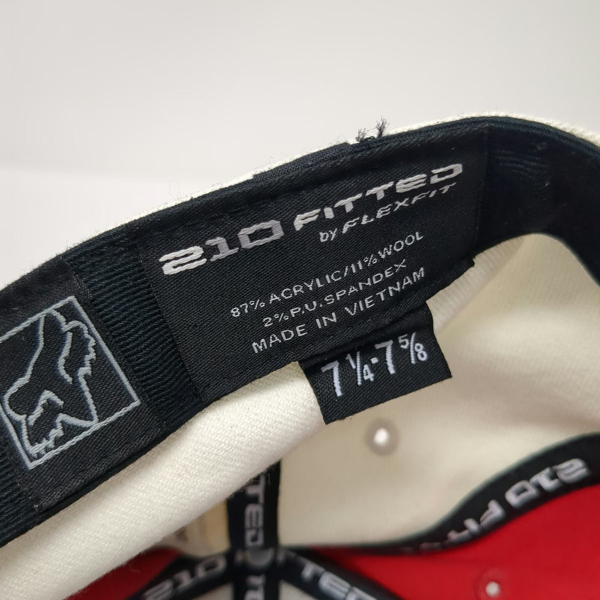 Fox Baseball Cap Black Red White 7 5/8 Flat Brim Embroidered 210 Fitted Hat