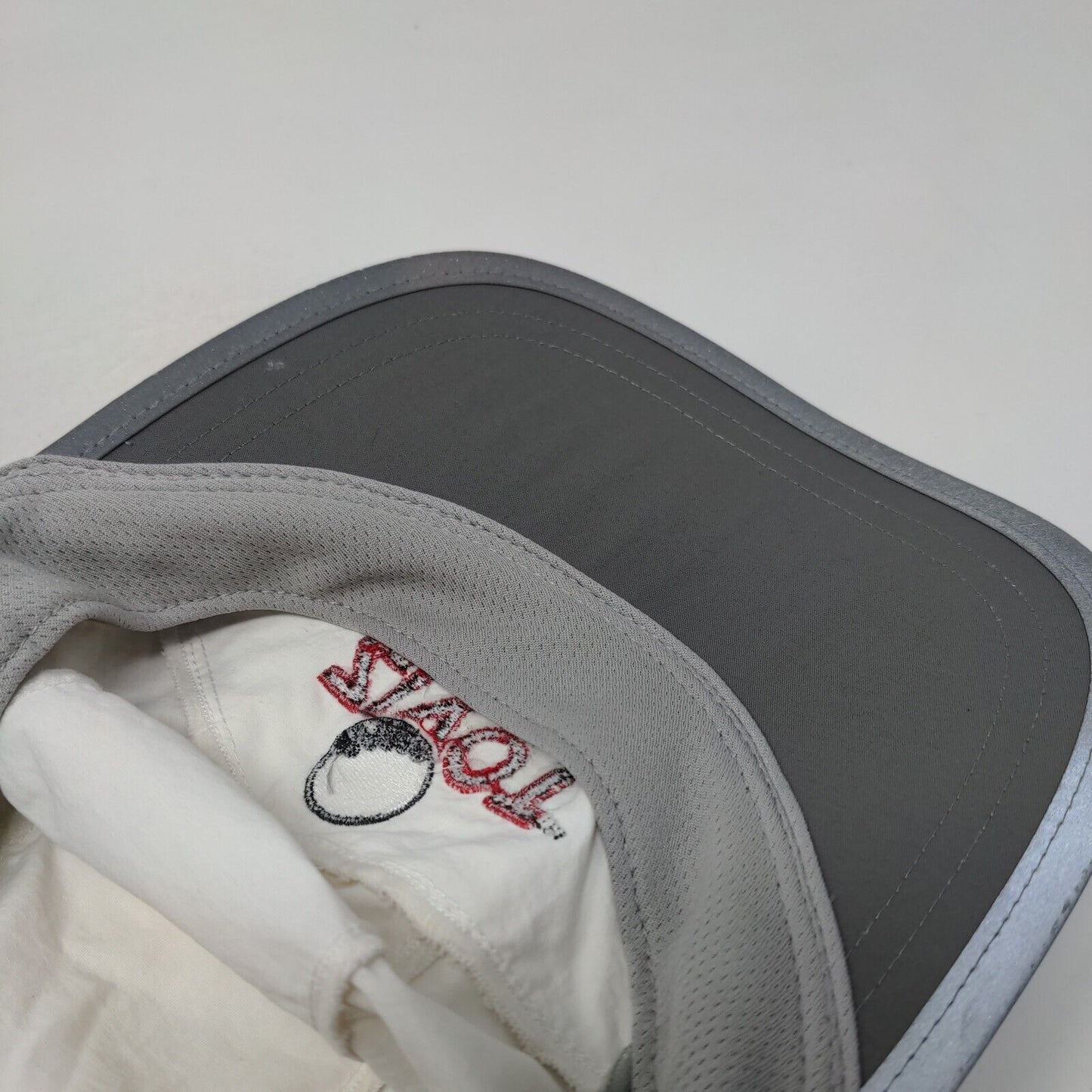 ZIVOT Golf Strapback Hat White OS Adjustable Embroidered Richardson Adventure