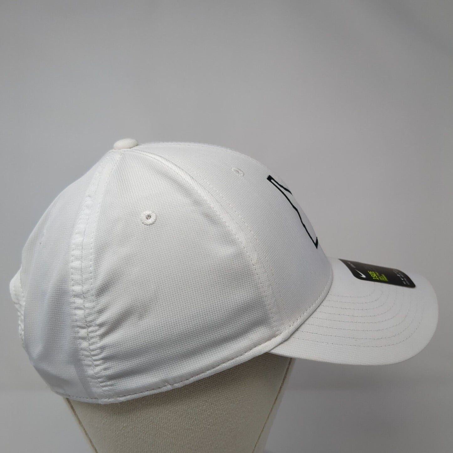 Idaho Strapback Hat White One Size Nike Legacy91 Dri-Fit Red Hawk