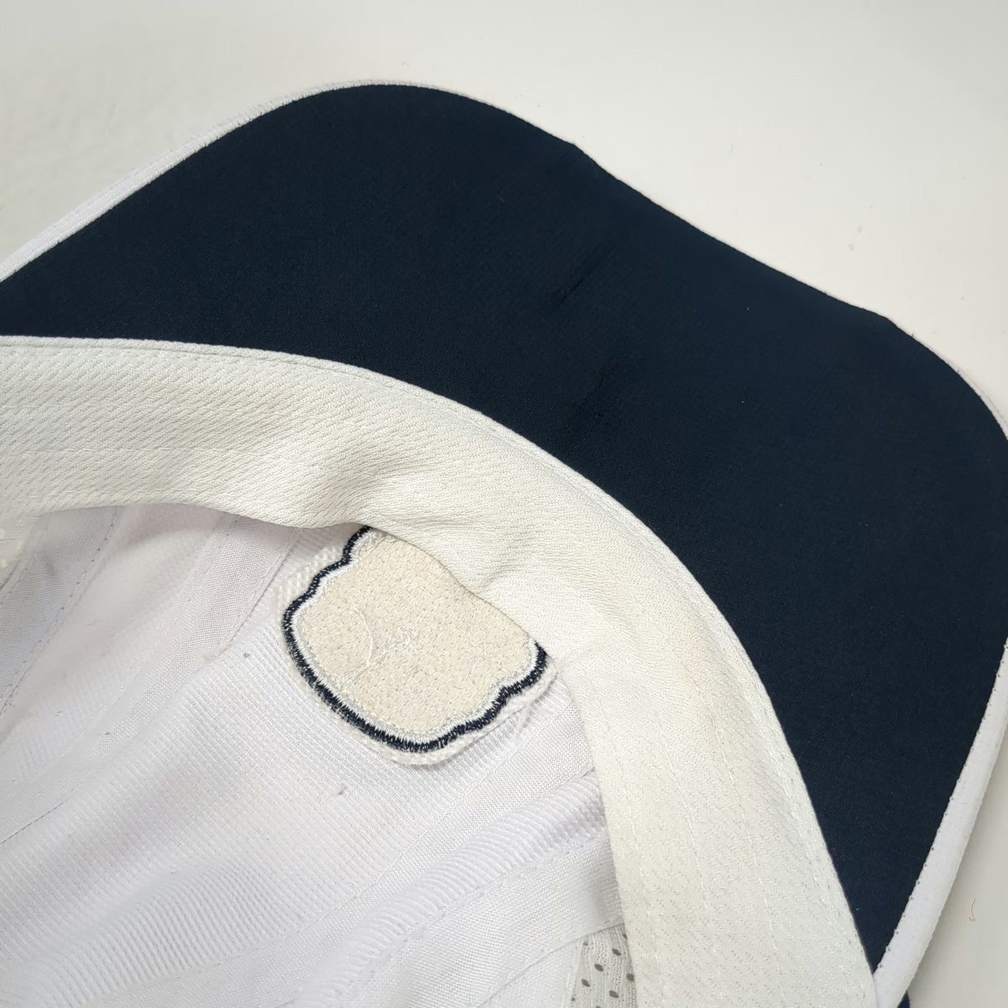 runDisney 5 Panel White One Size Walt Disney World 13.1 Half Marathon Hat