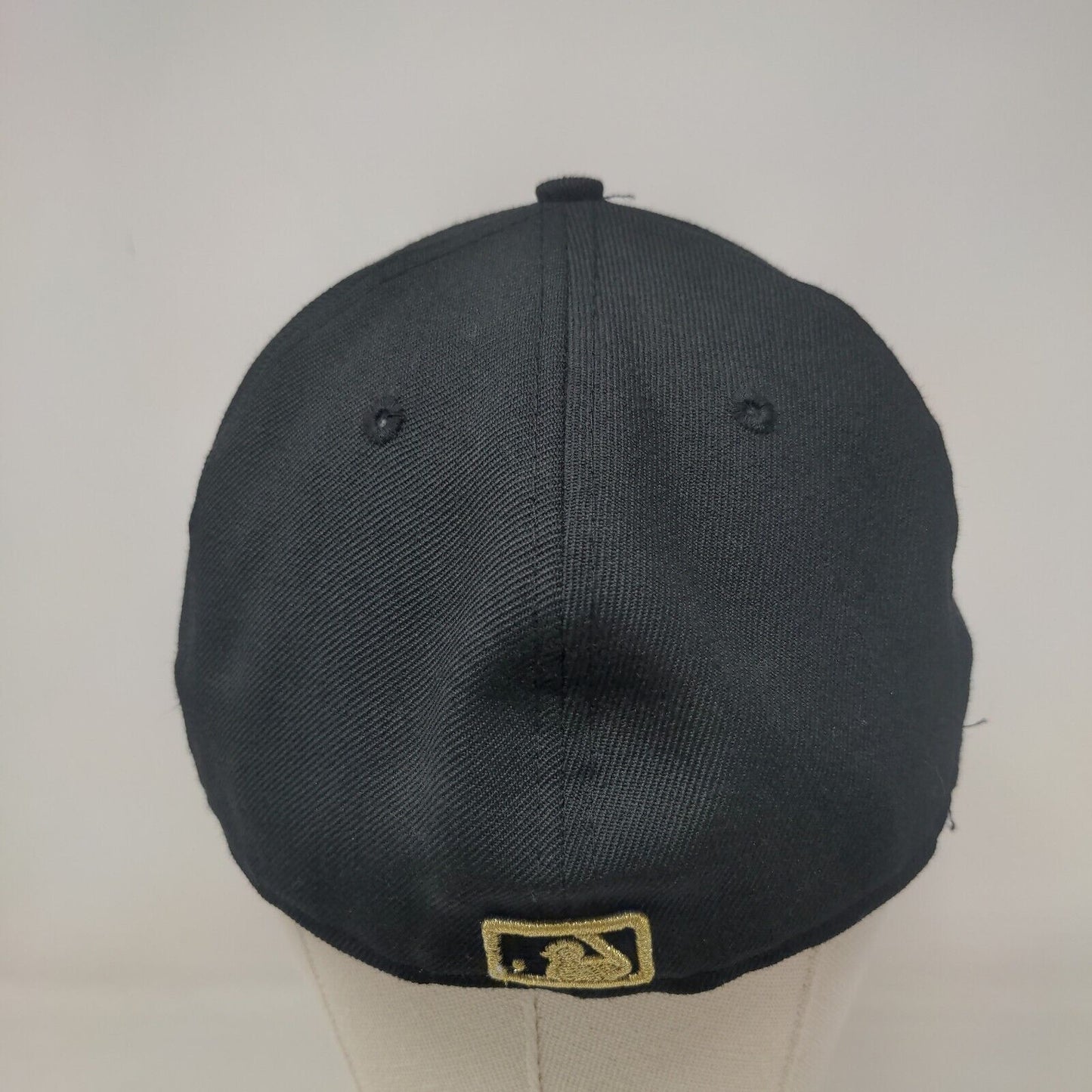 New Era Fitted Hat Cincinnati Reds Fitted Hat Size 7 1/4 Gold Black Embroidered