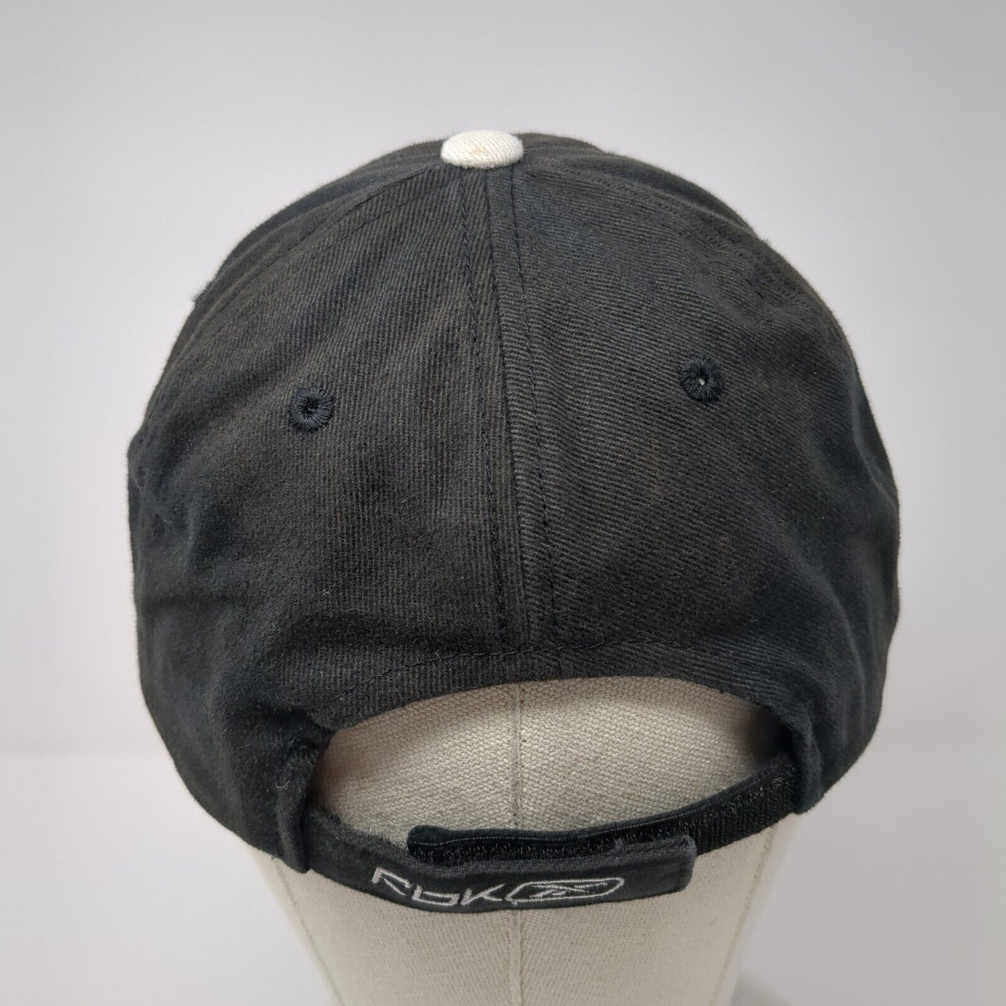 Reebok Strapback Hat Black One Size Adjustable Embroidered Logo 6 Panel