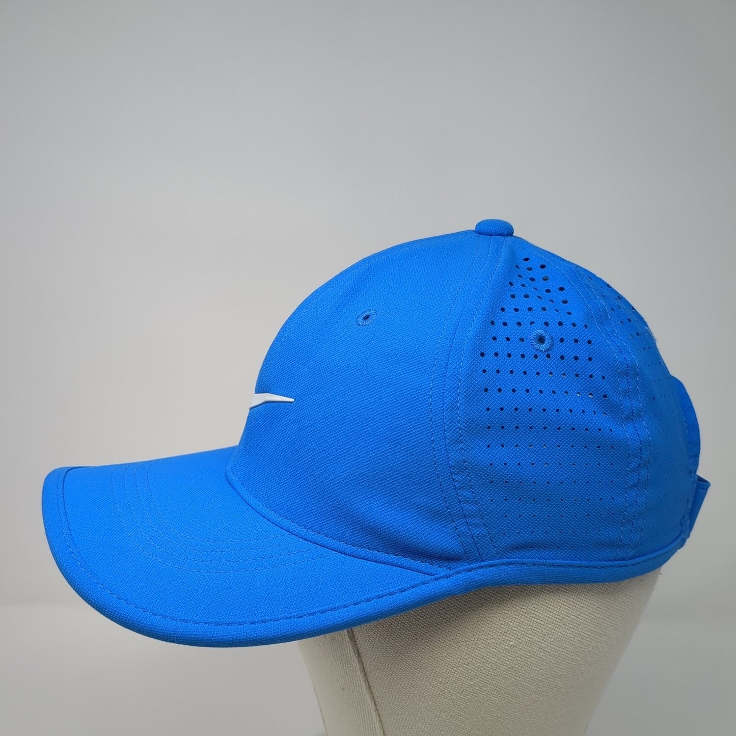 Nike Golf Strapback Hat Blue One Size Adjustable Swoosh Laser Cut Outdoor