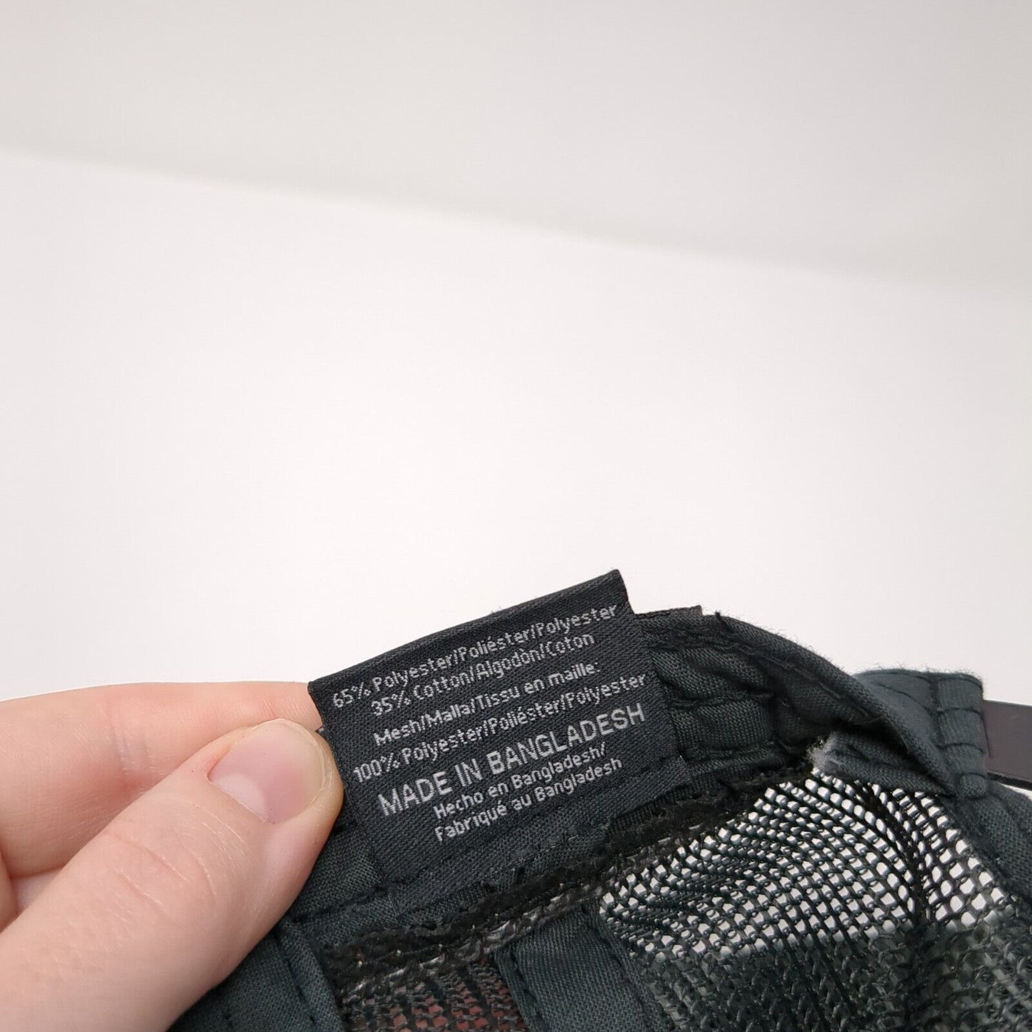 Buffalo Effect Snapback Mesh Back Trucker Hat Black One Size Solid