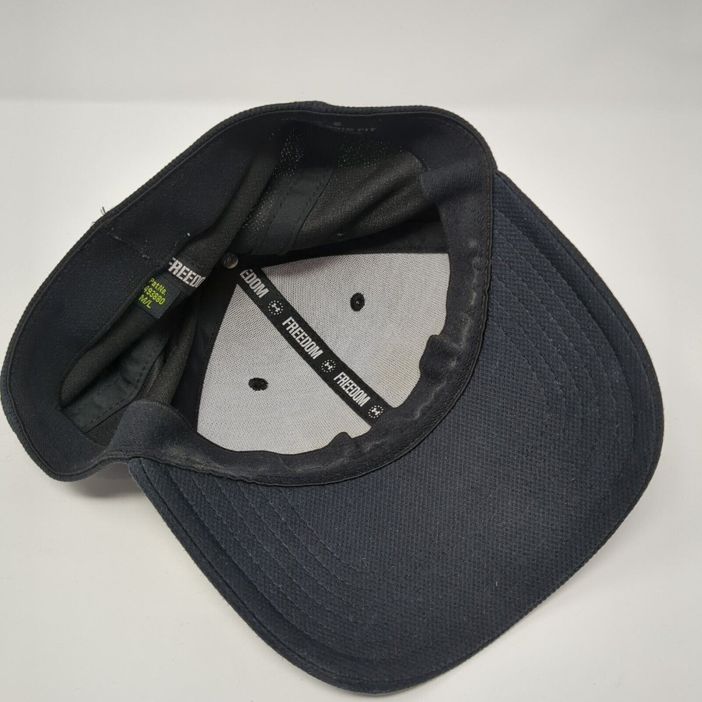 Under Armour Fitted Hat Blue M/L Classic Fit Embroidered Patriotic Freedom