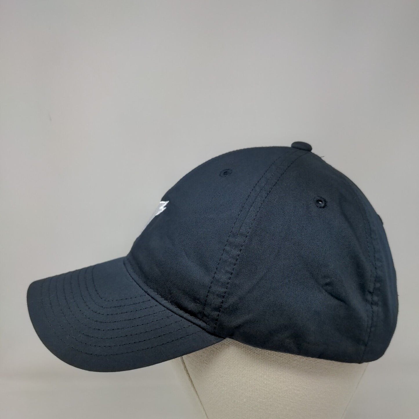 Lightning Slideback Club Cap Blue M/L Adjustable Embroidered Swoosh Dri-Fit Nike