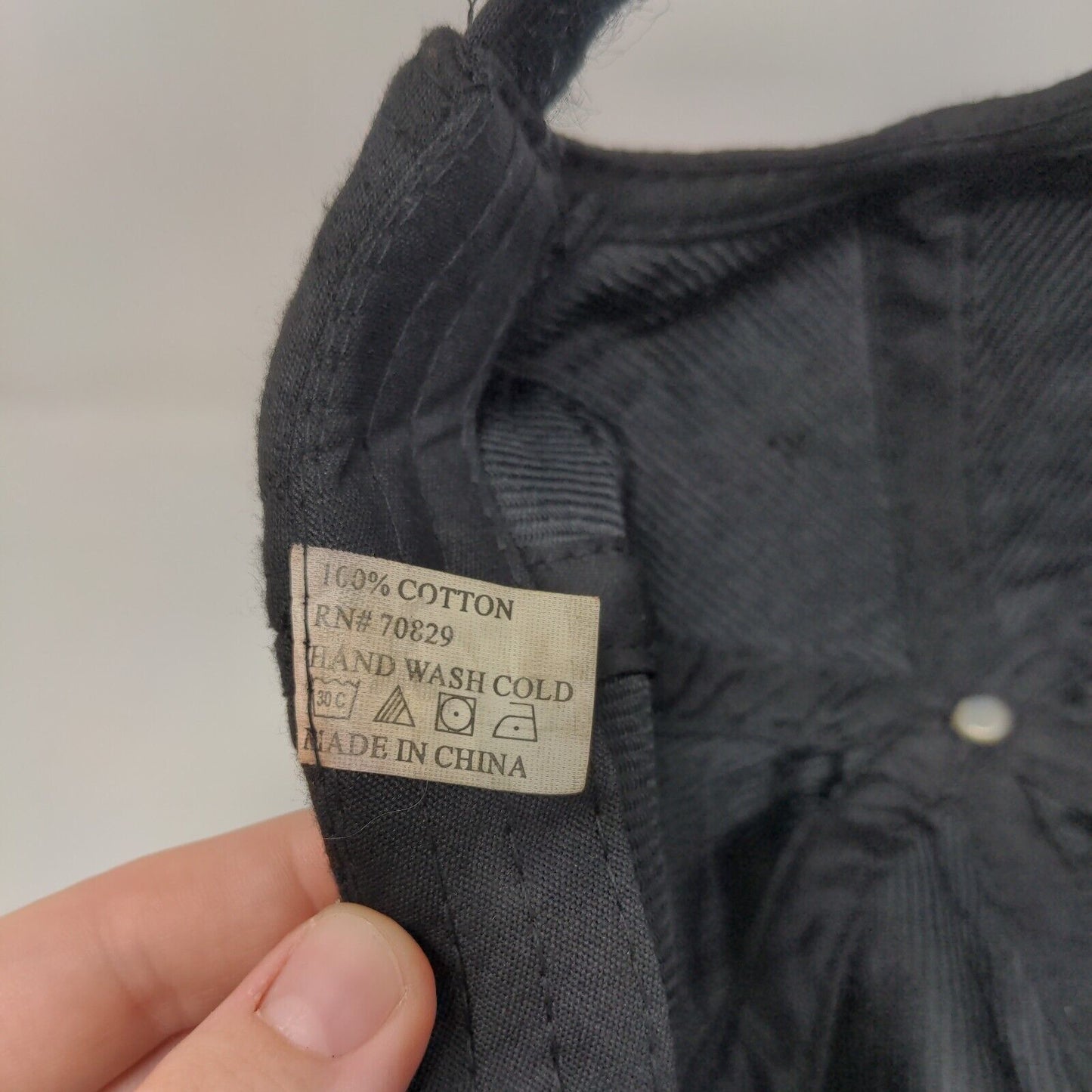 Unbranded Strapback Hat Black One Size Adjustable 6 Panel Blank Cotton