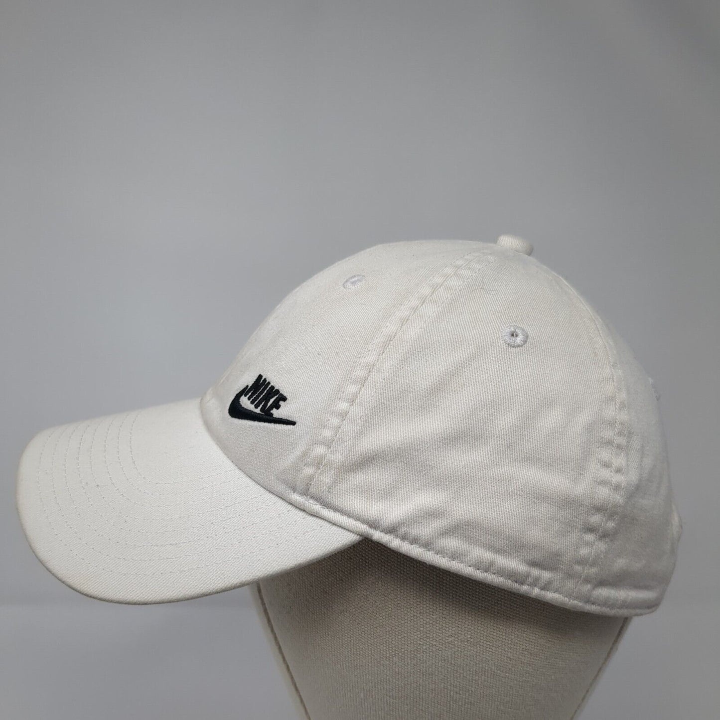 Nike Slideback Hat White Cream One Size Adjustable Embroidered Swoosh Heritage86