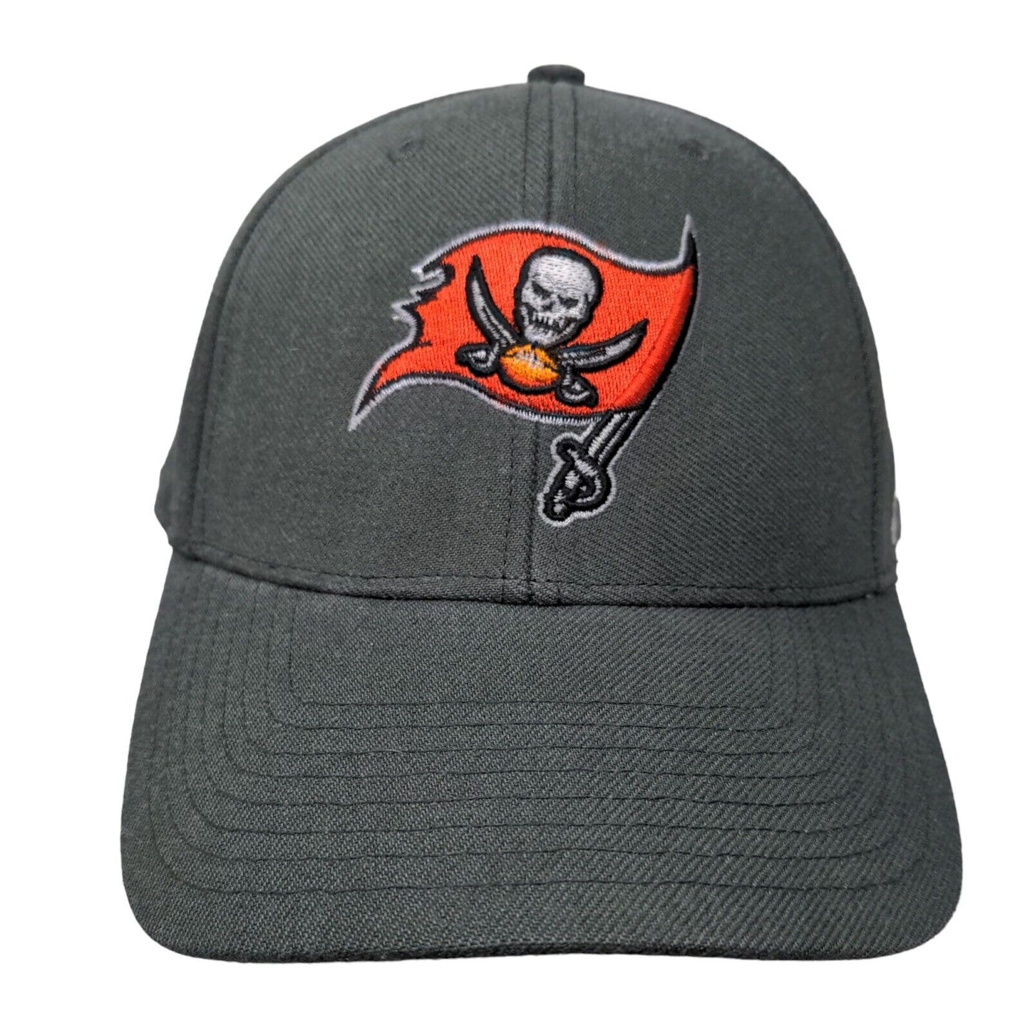 Tampa Bay Buccaneers Strapback Hat Gray OSFA Embroidered Flag Logo '47 Brand NFL