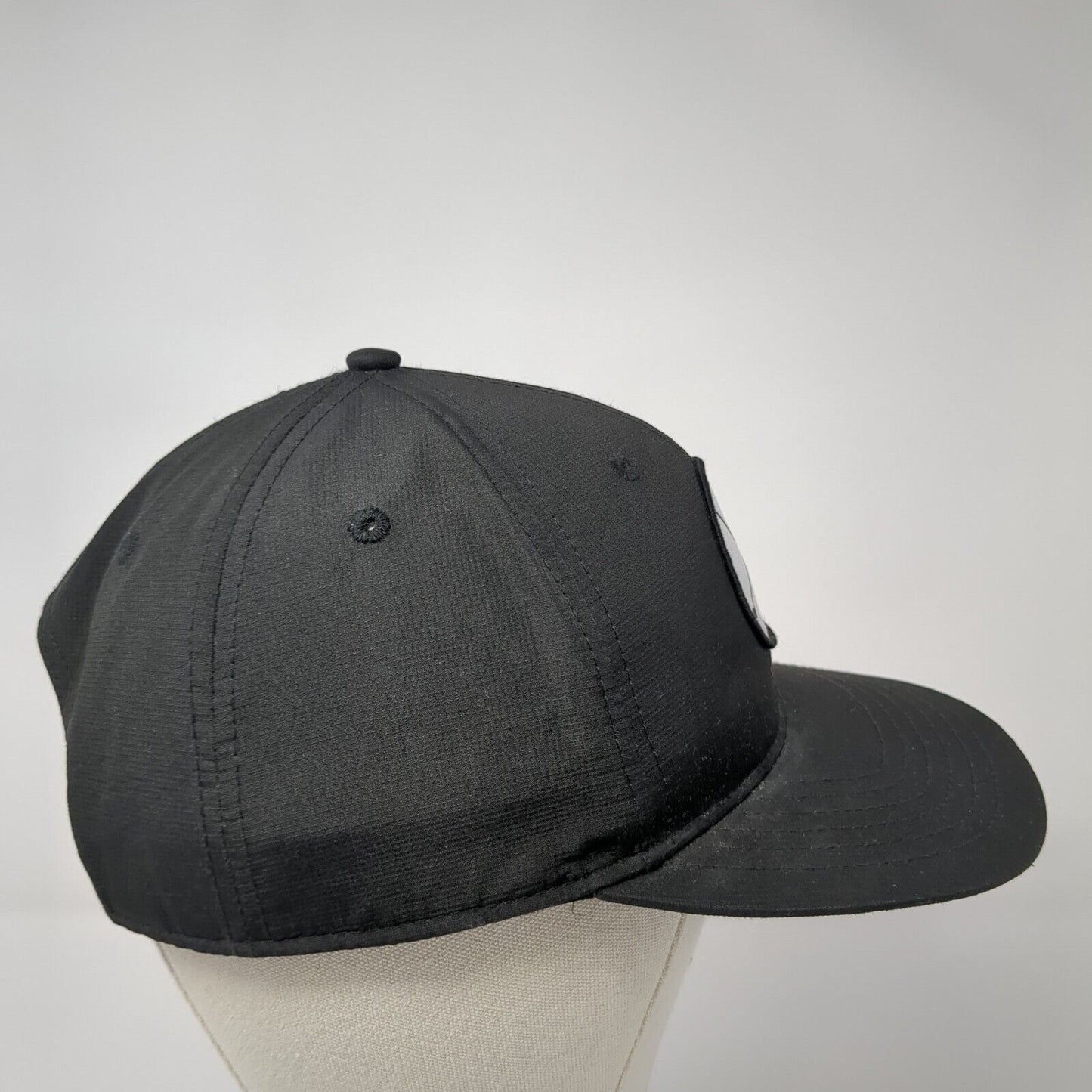 Crossed Golf Clubs Snapback Hat Black One Size Adjustable 6 Panel Signatures