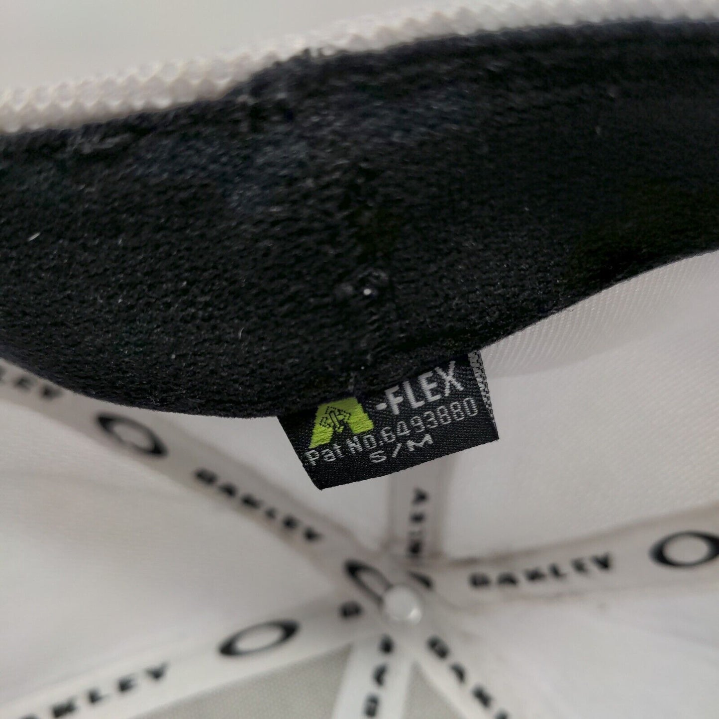 Oakley Silicon Bark Fitted Trucker Hat White S/M Striped Mesh Back