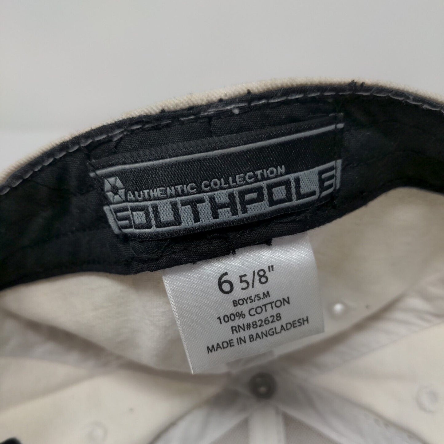 SP Southpole Boys Fitted Hat White Size 6 5/8 Embroidered 6 Panel Cotton