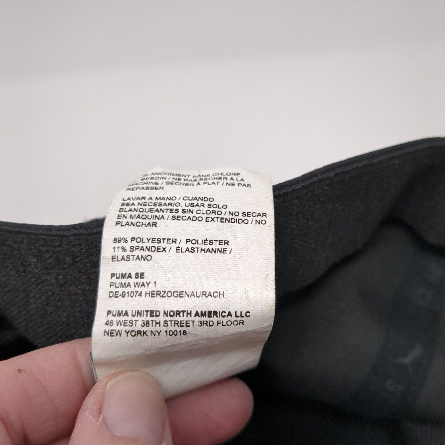 Puma Logo Fitted Hat Black L/XL Embroidered Stretch Solid 6 Panel