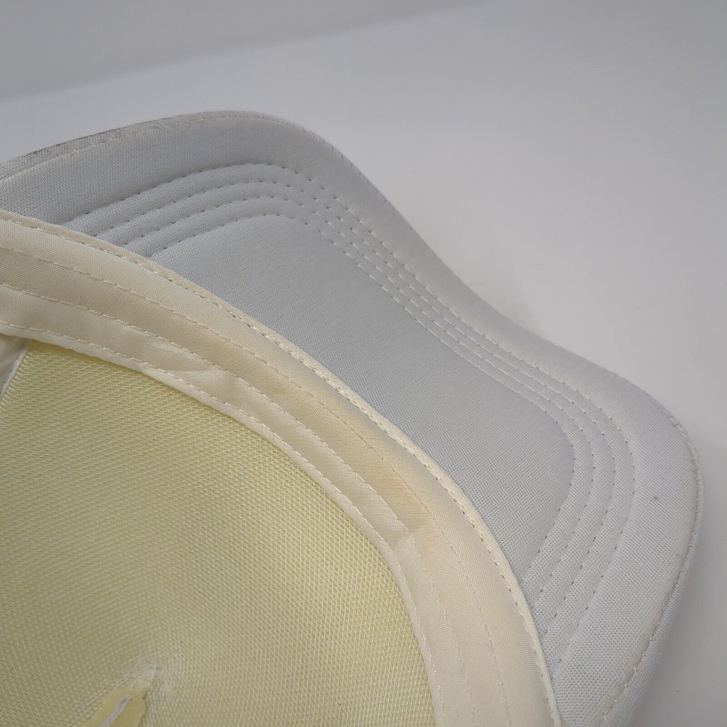 Stay Strong The Gym Snapback Mesh Back Trucker Hat White One Size