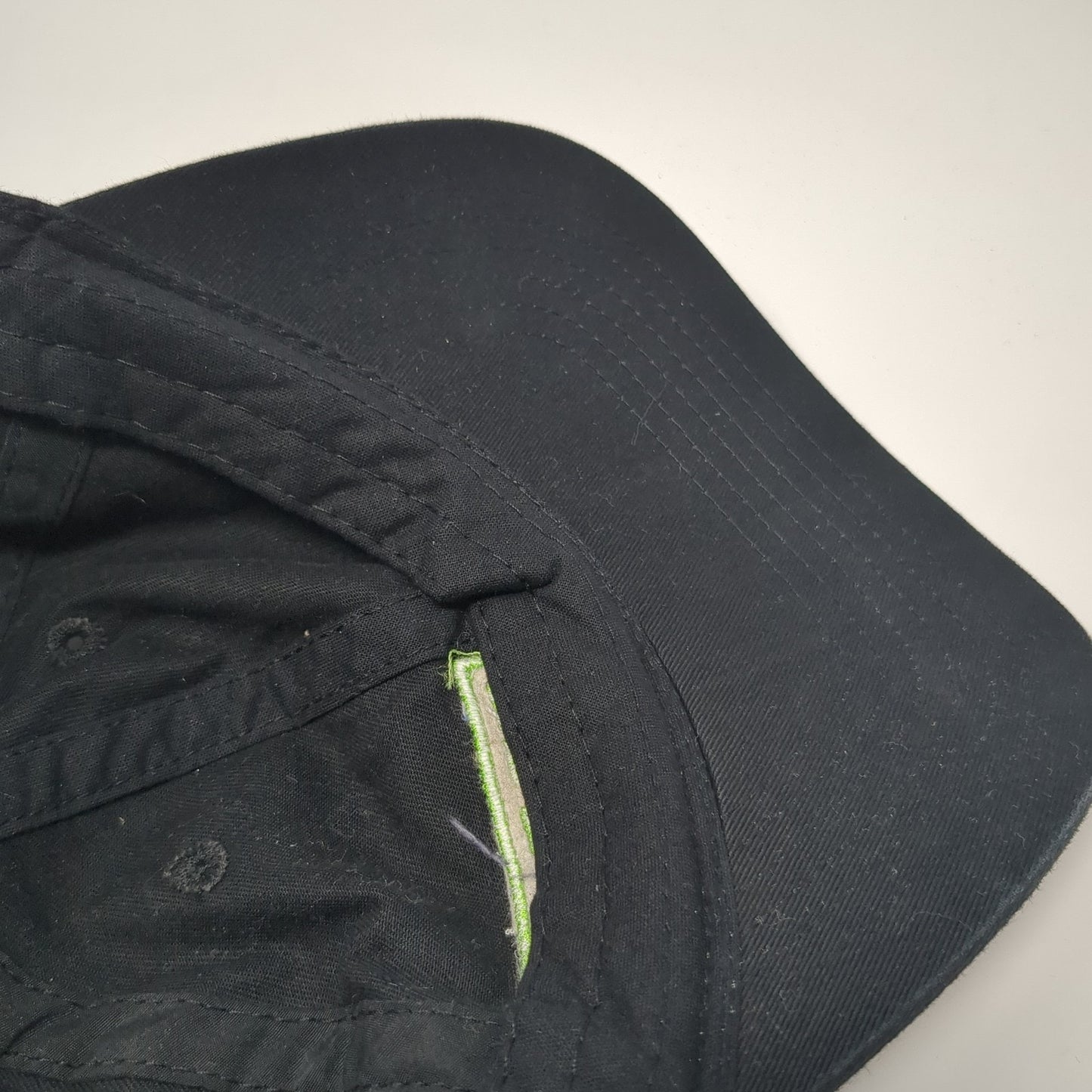 Fresh Strapback Baseball Cap Black One Size Adjustable Embroidered 6 Panel
