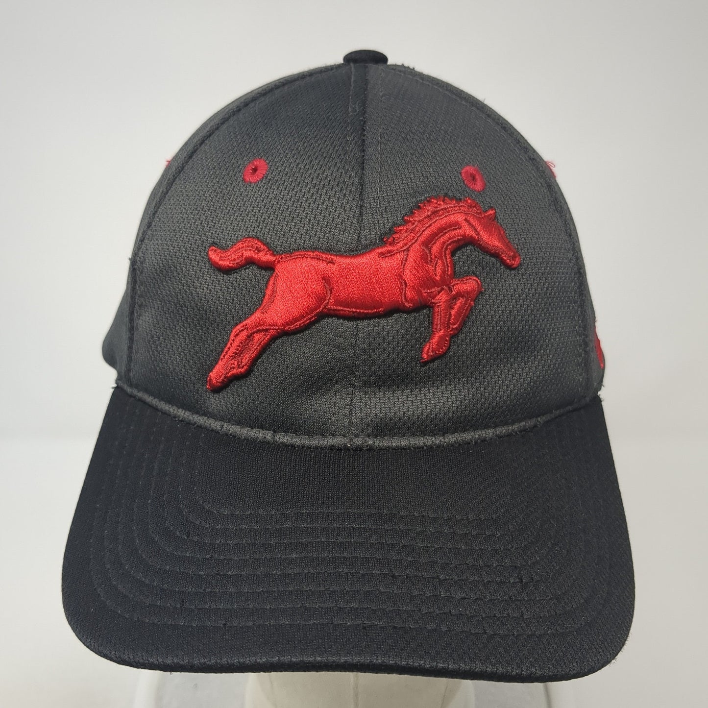 STJOMO Mustang Fitted Hat Gray XL Embroidered Logo Zephyr 6 Panel