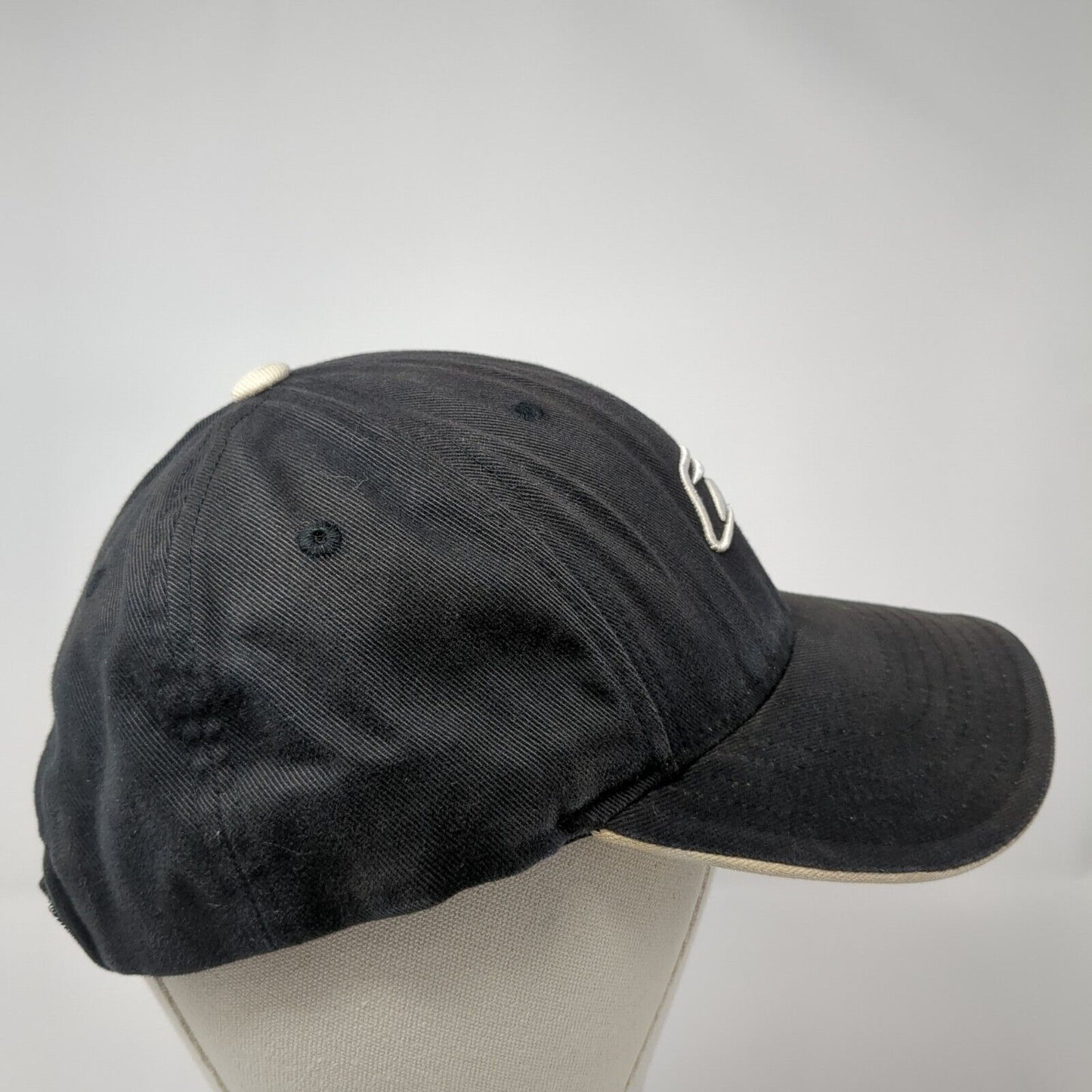 Reebok Strapback Hat Black One Size Embroidered Logo Adjustable 6 Panel