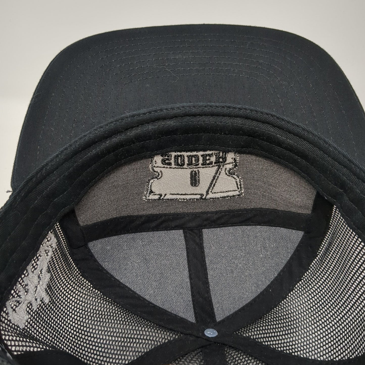 Soder Snapback Trucker Hat Black One Size Adjustable Mesh Back Richardson